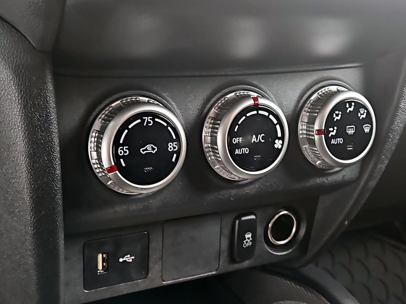 2024 Mitsubishi Outlander Sport ES - Photo 17