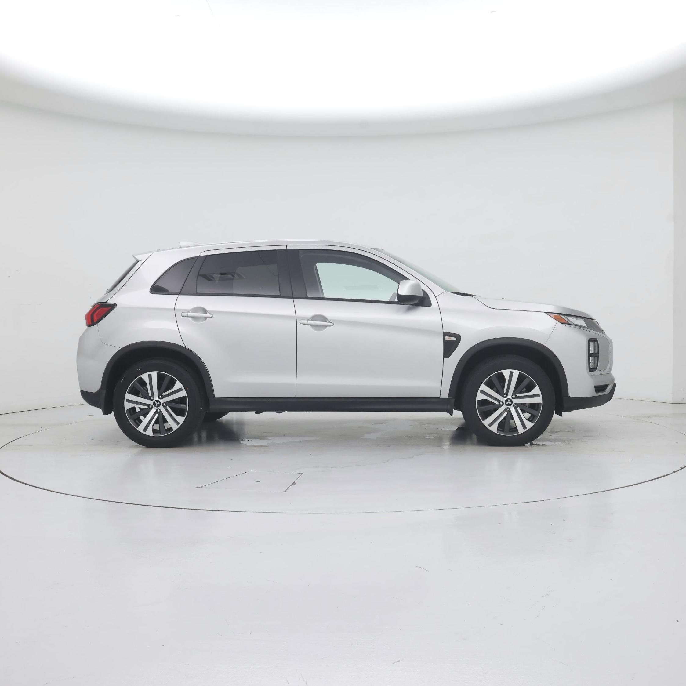 Thumbnail: 2024 Mitsubishi Outlander Sport - 7