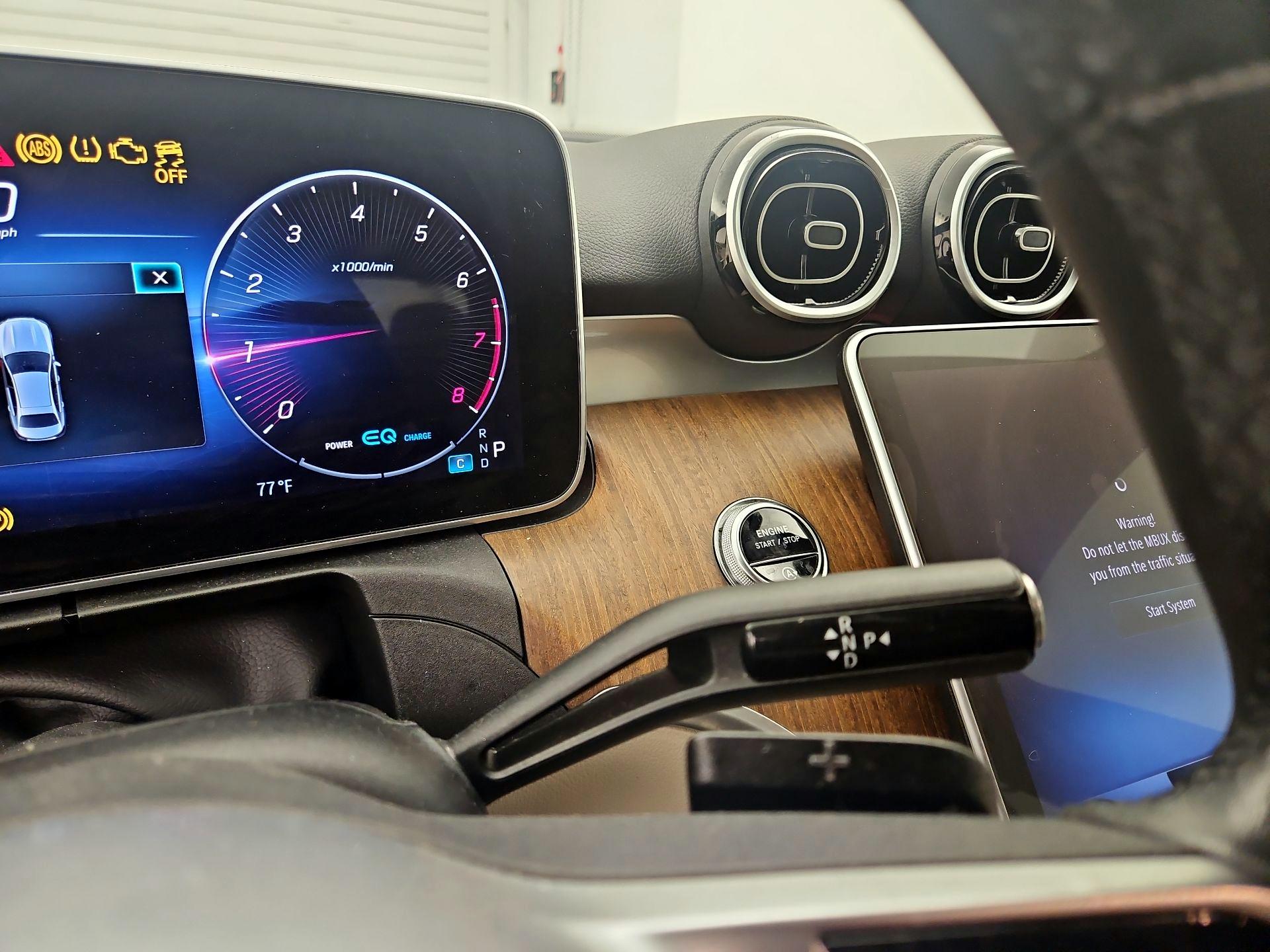 Thumbnail: 2022 Mercedes-Benz C-Class - 18