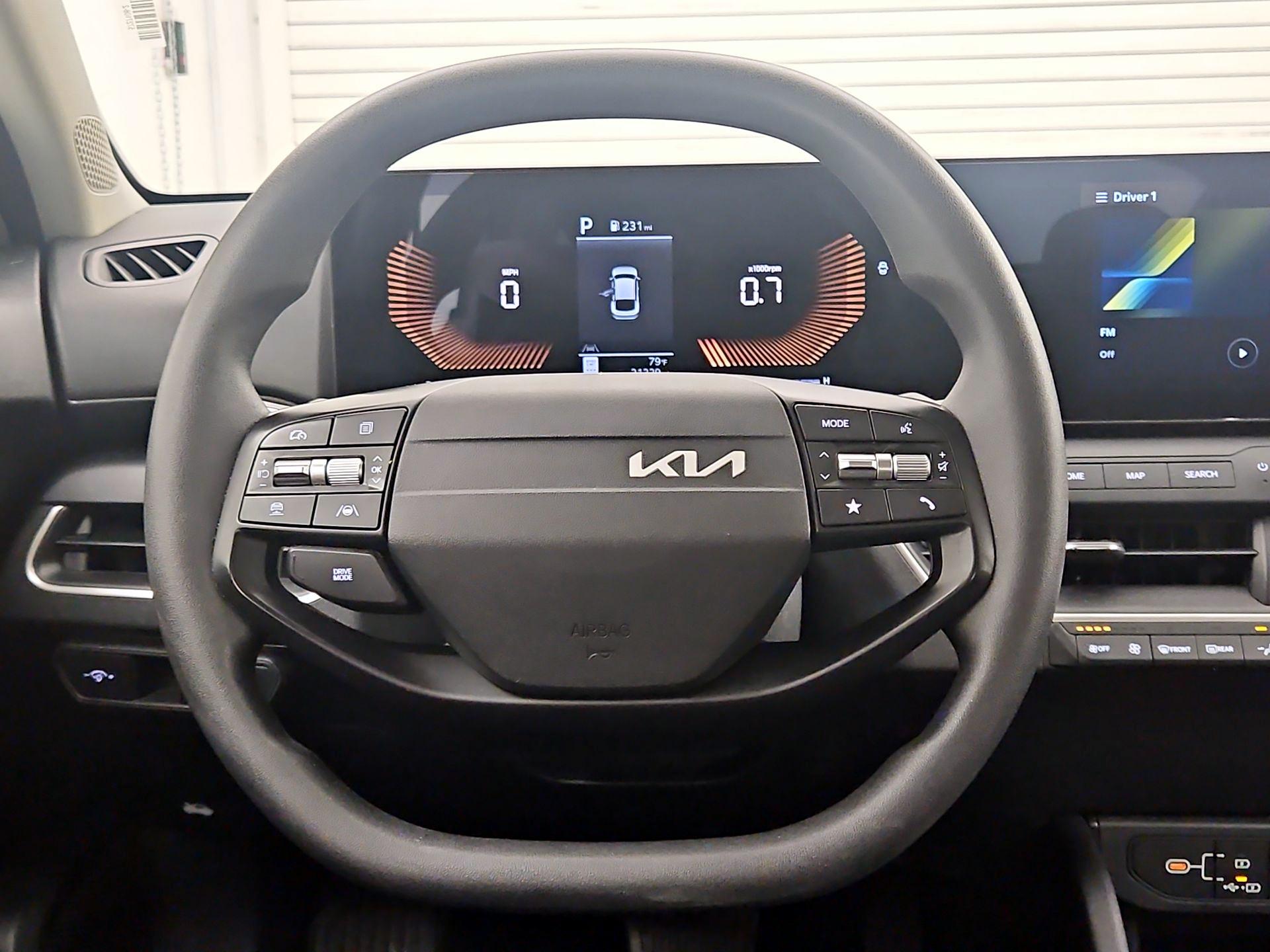Thumbnail: 2025 Kia K4 - 10