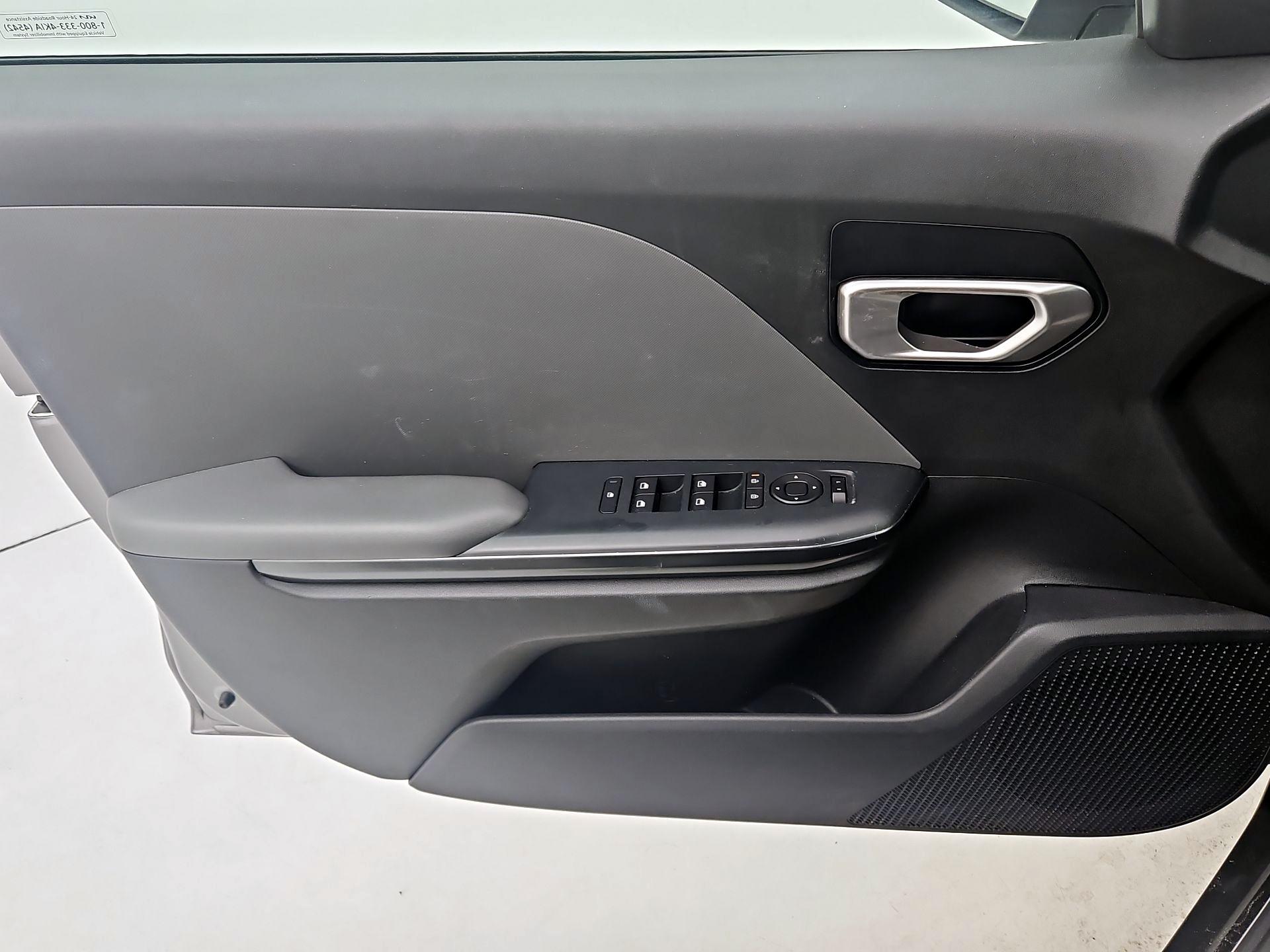 Thumbnail: 2025 Kia K4 - 12