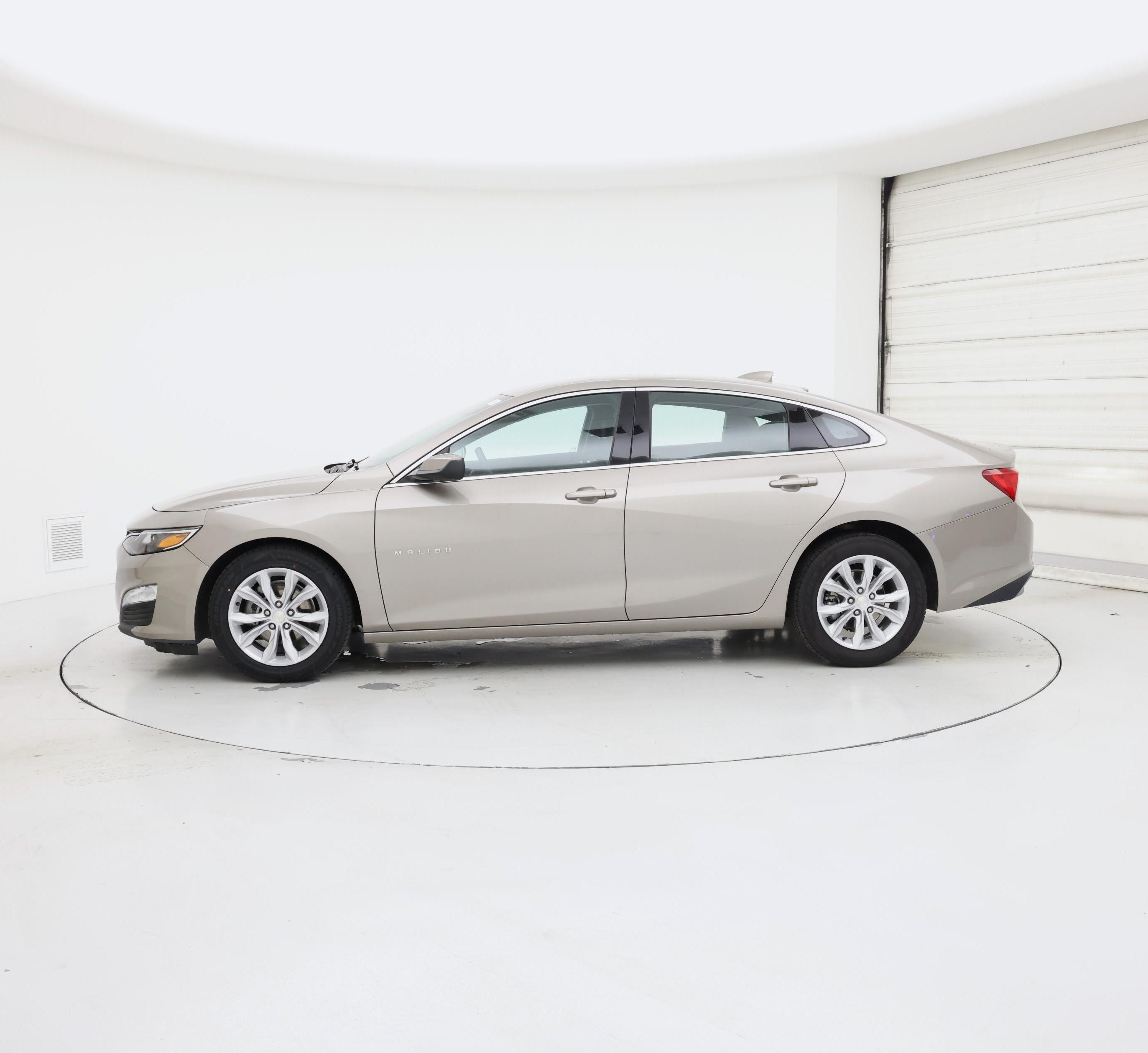 Thumbnail: 2025 Chevrolet Malibu - 3