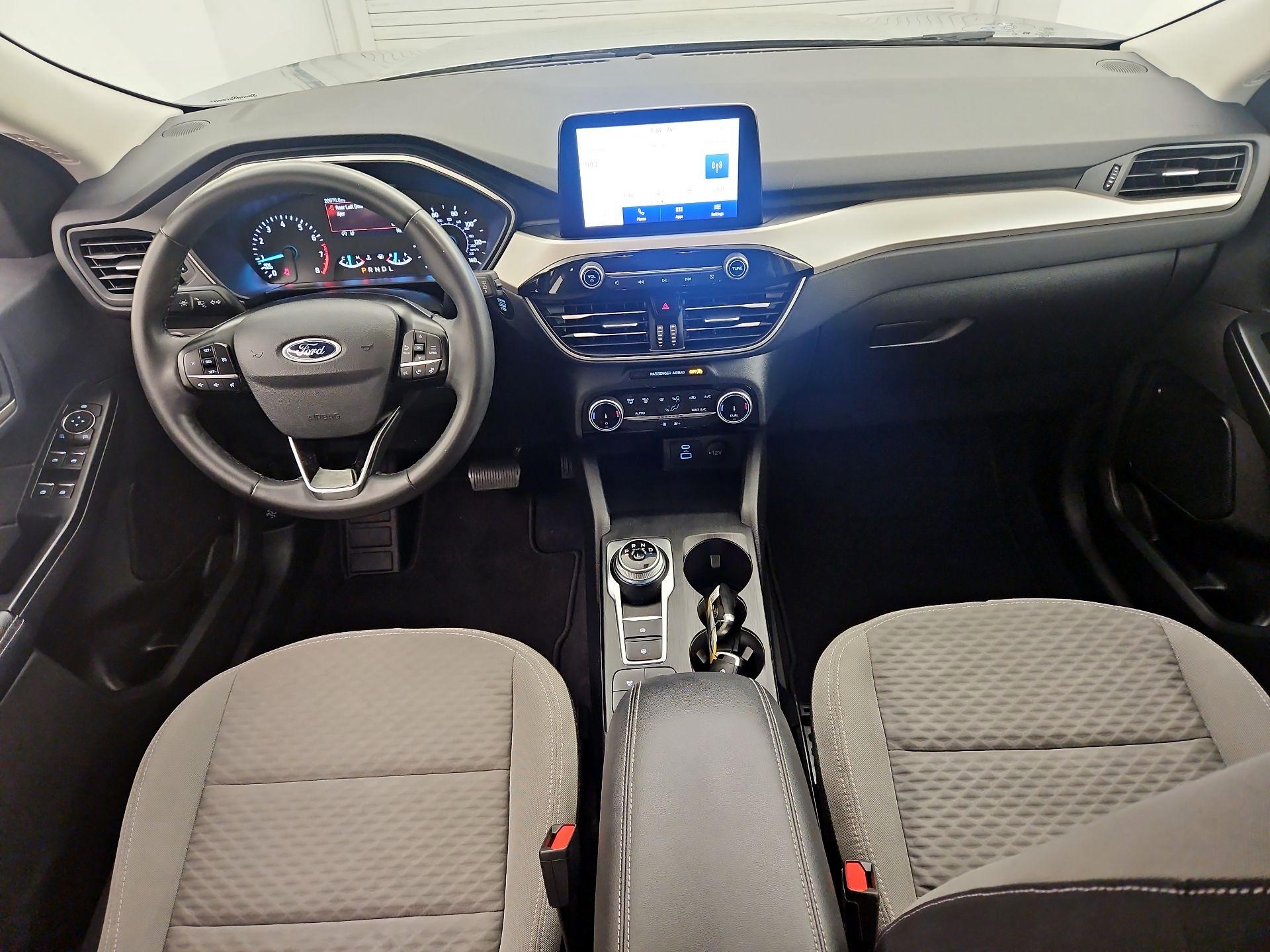 Thumbnail: 2022 Ford Escape - 9