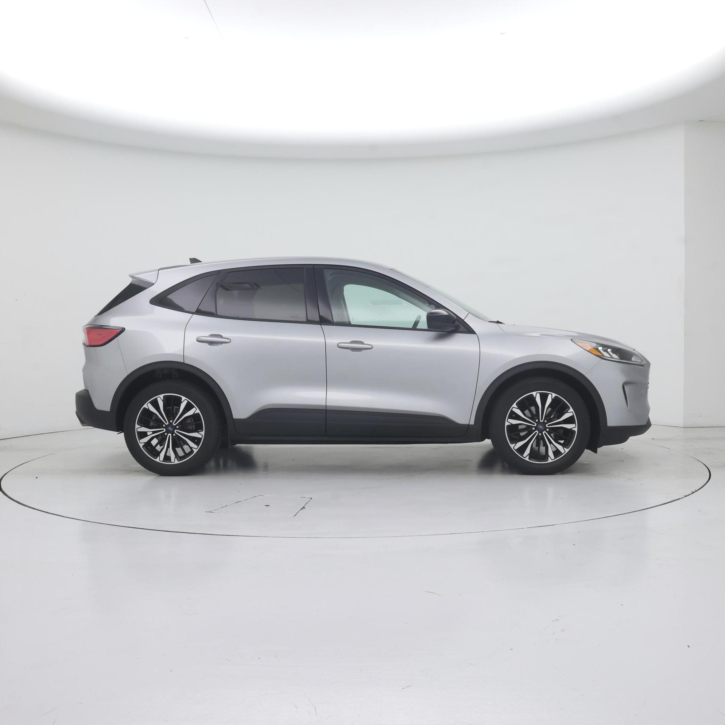 Thumbnail: 2022 Ford Escape - 7
