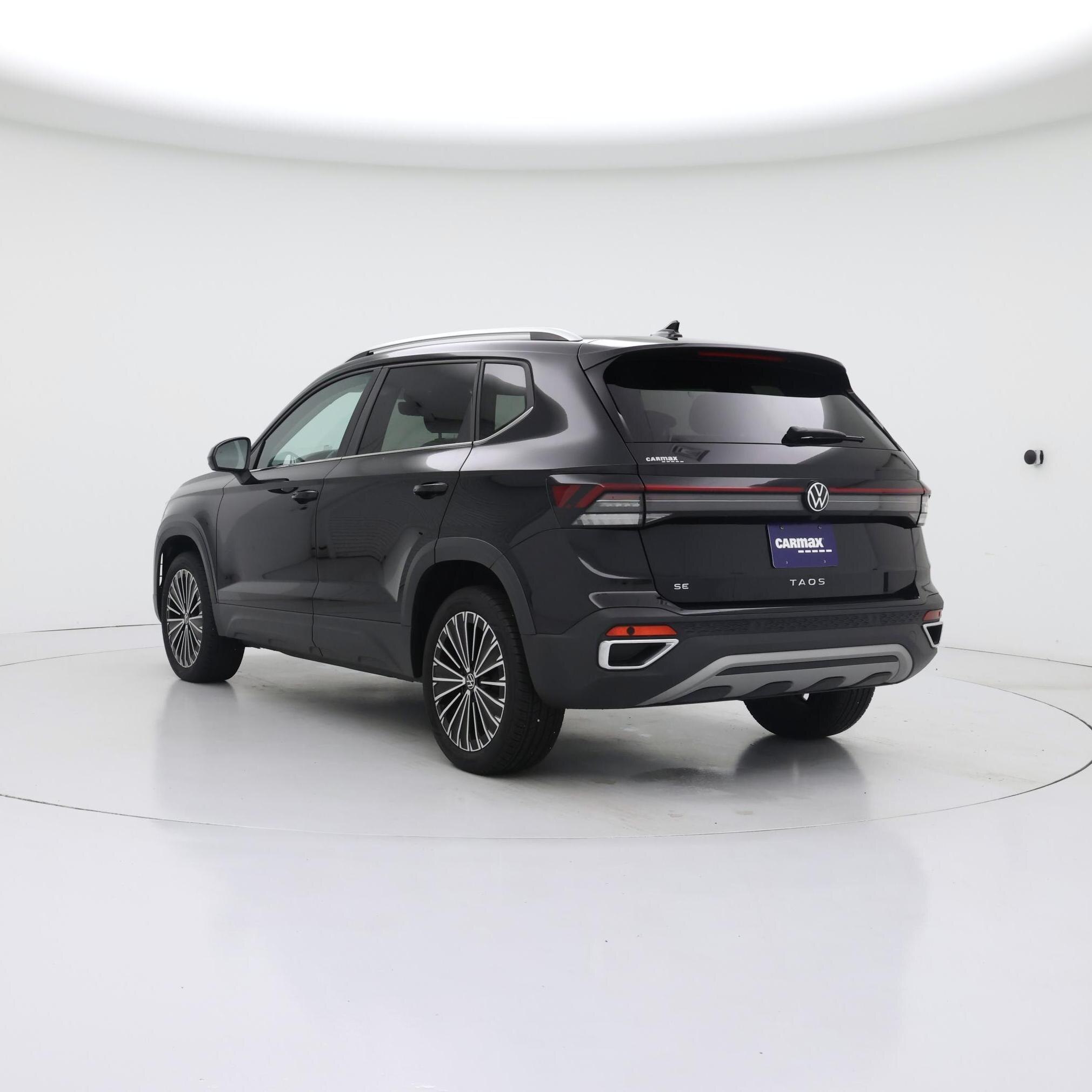 Thumbnail: 2025 Volkswagen Taos - 2