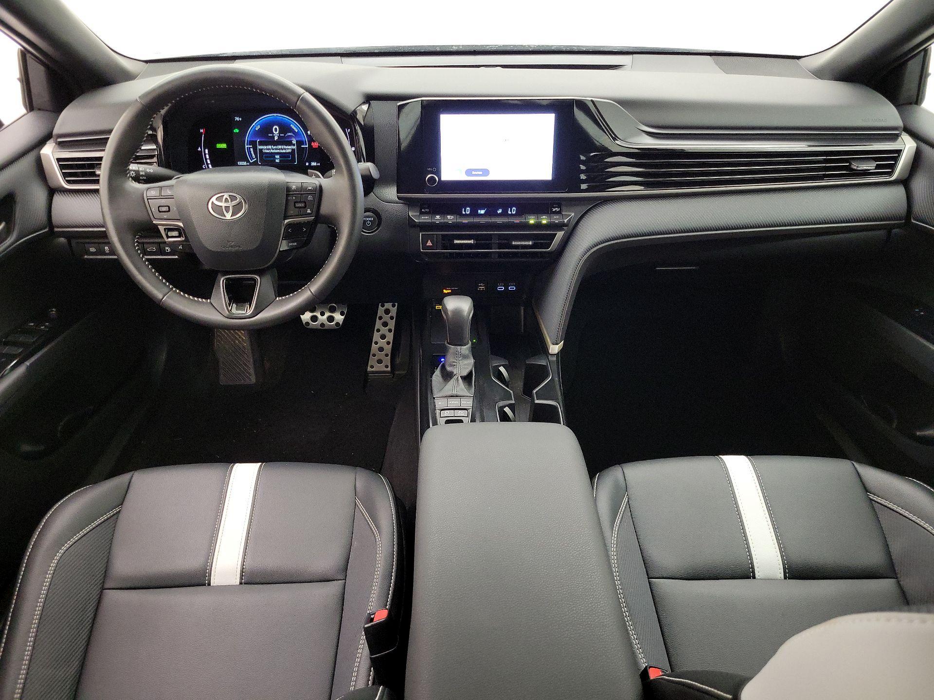 Thumbnail: 2025 Toyota Camry - 9