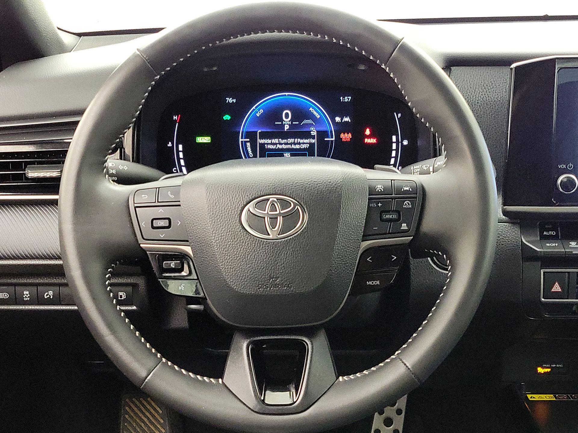 Thumbnail: 2025 Toyota Camry - 10