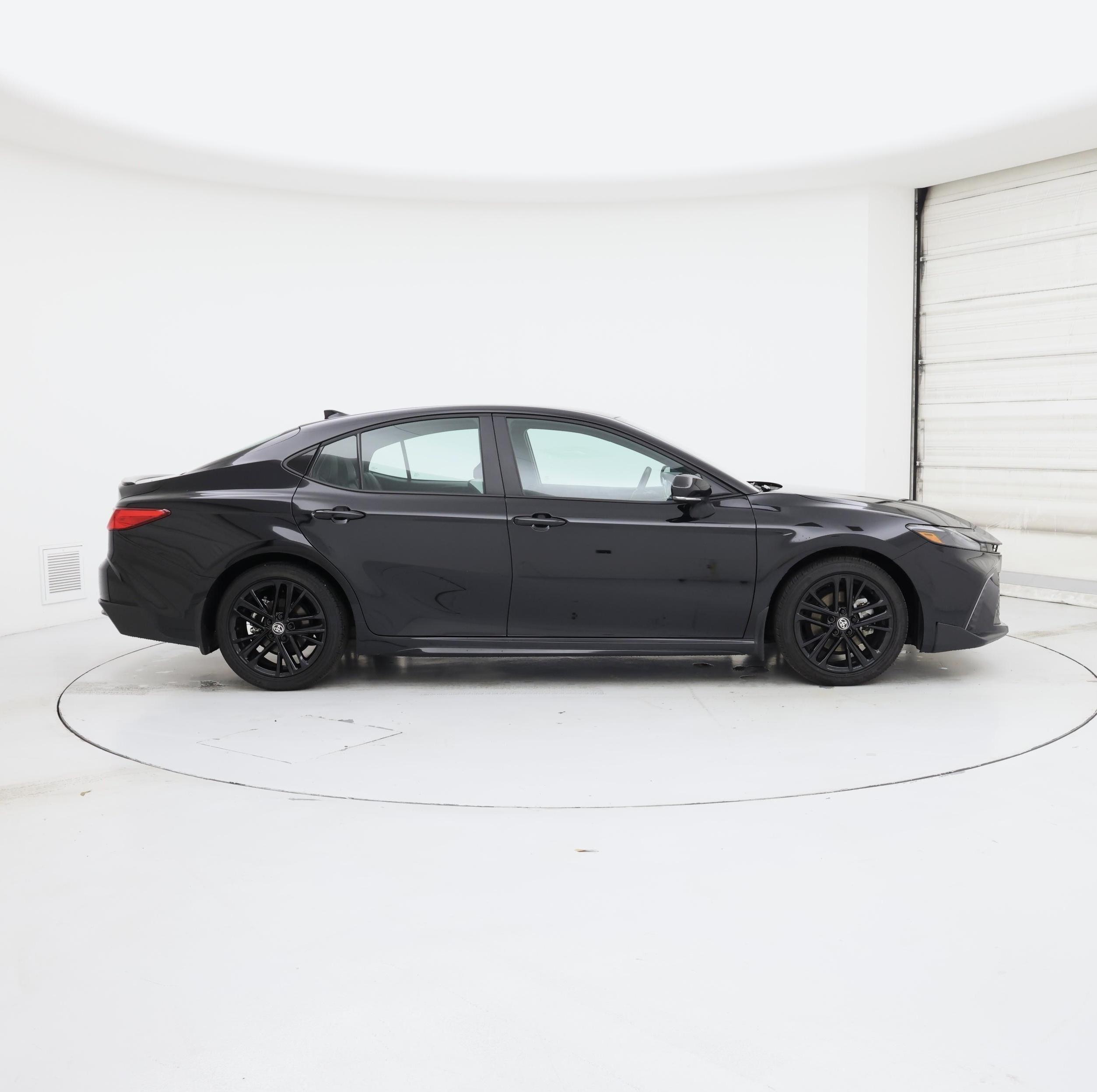 Thumbnail: 2025 Toyota Camry - 7