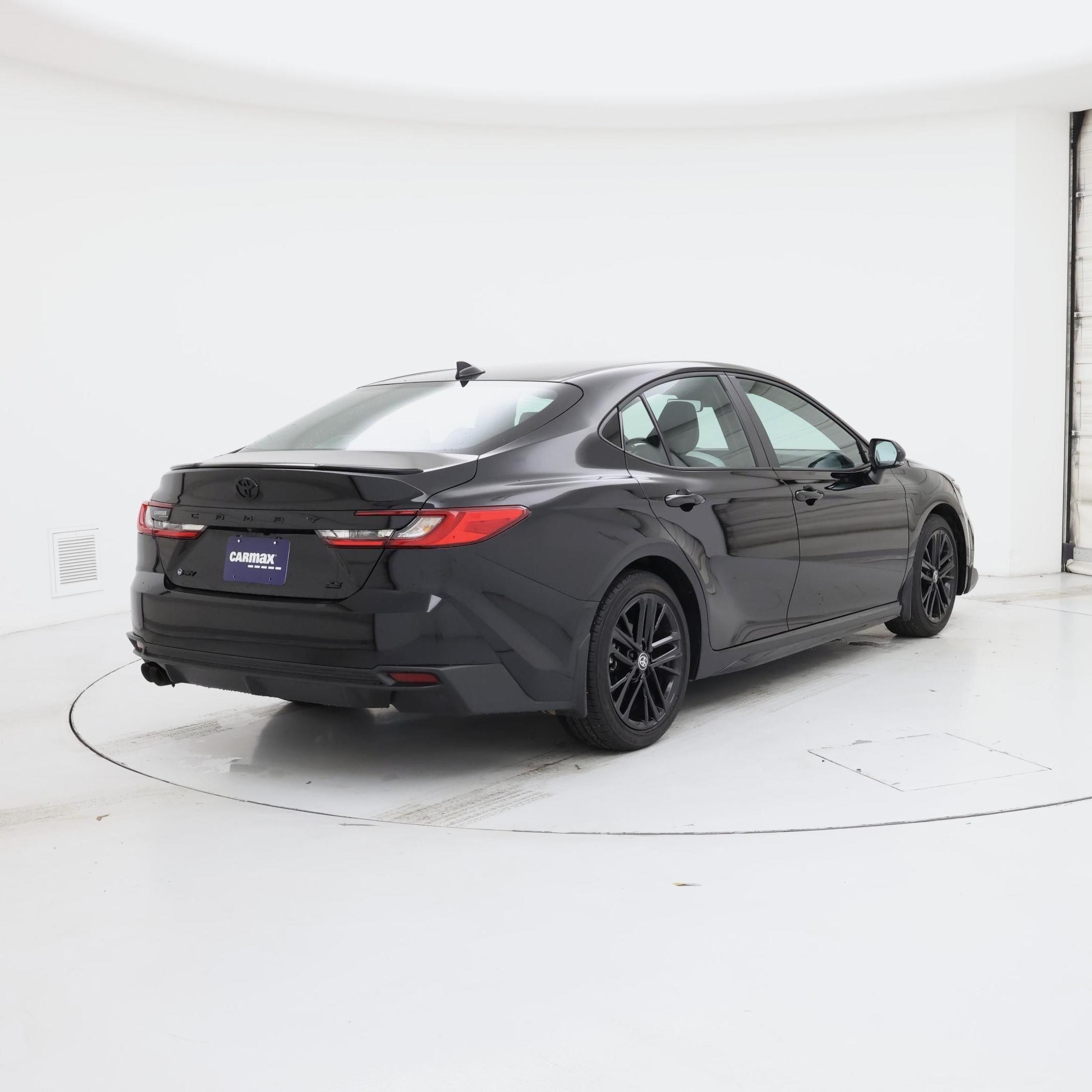 Thumbnail: 2025 Toyota Camry - 8