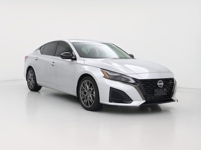 2023 Nissan Altima SR