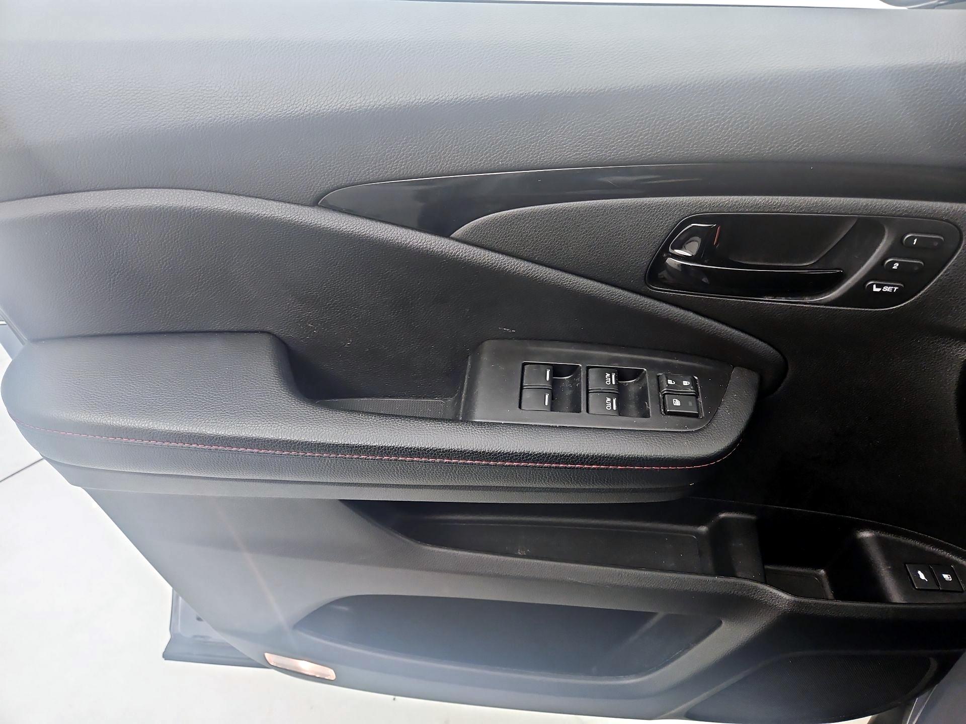 Thumbnail: 2024 Honda Passport - 12