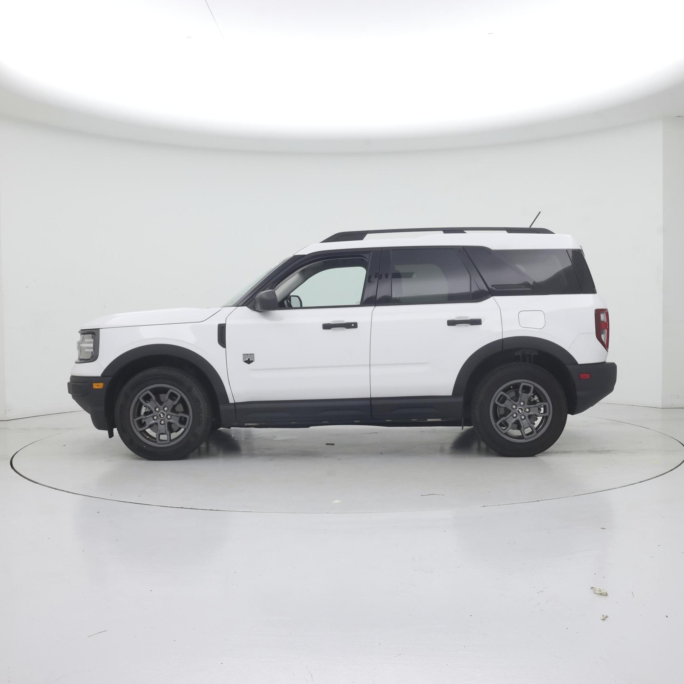 Thumbnail: 2023 Ford Bronco Sport - 3