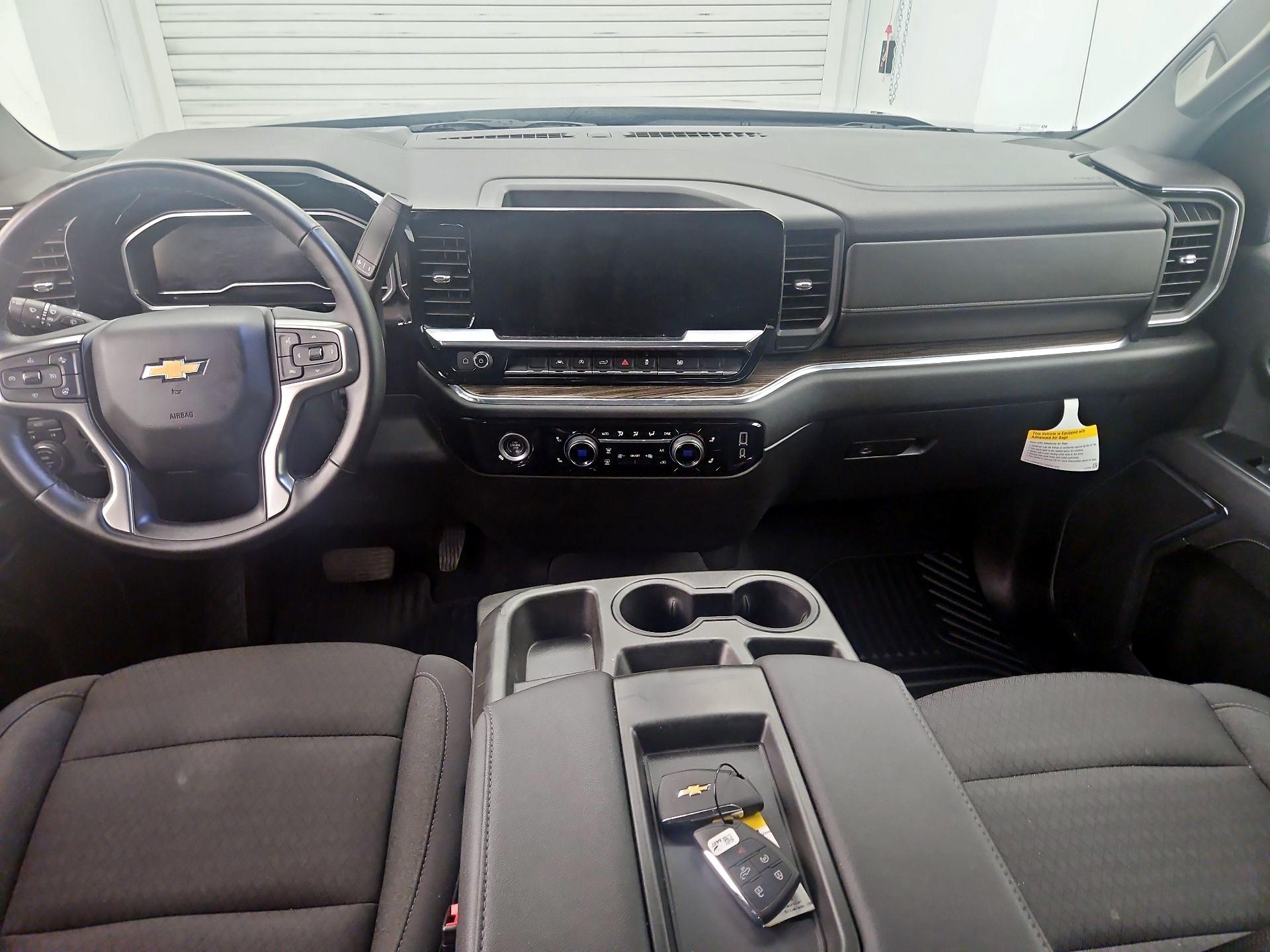 Thumbnail: 2023 Chevrolet Silverado 1500 - 9