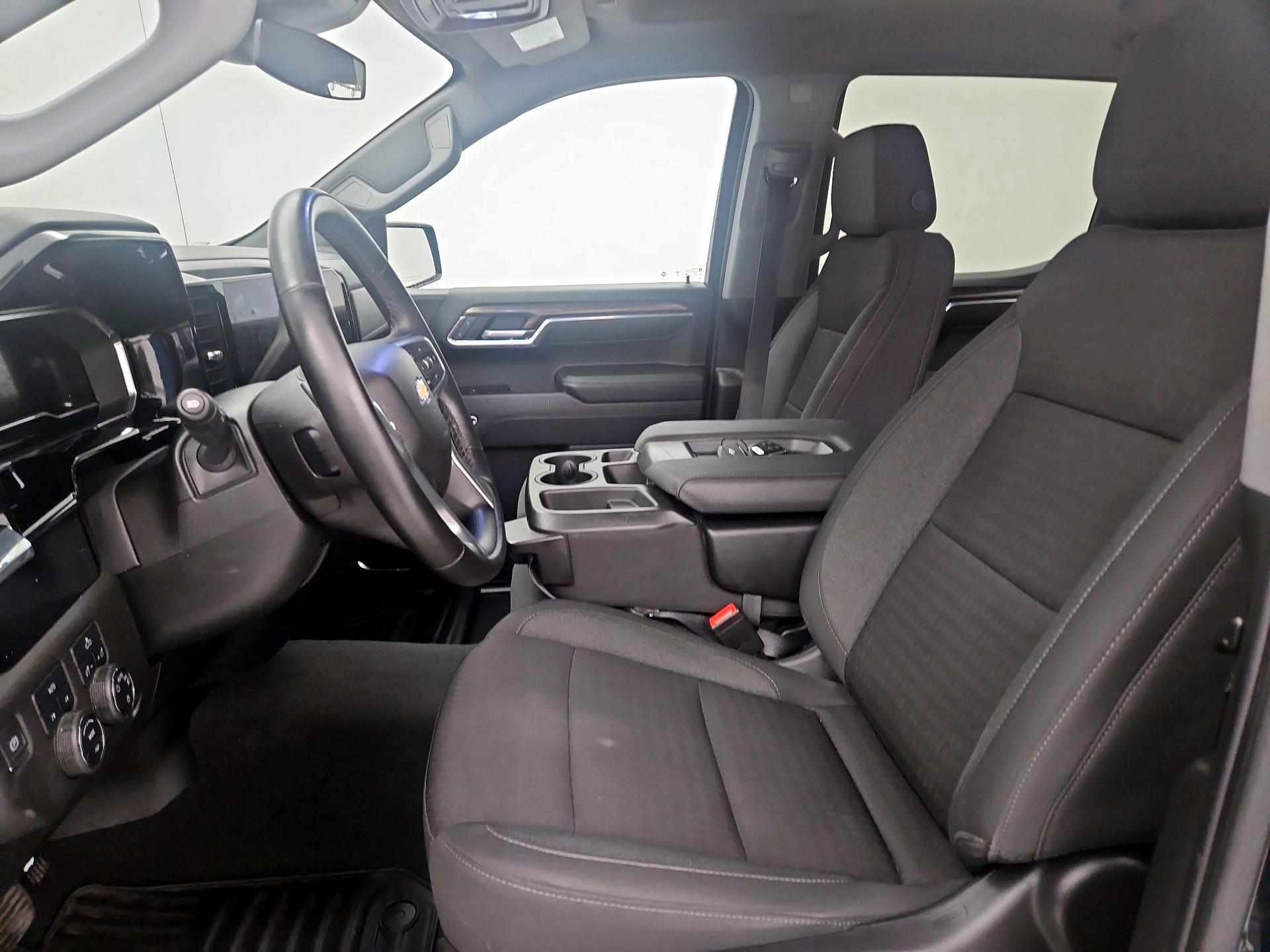 Thumbnail: 2023 Chevrolet Silverado 1500 - 11