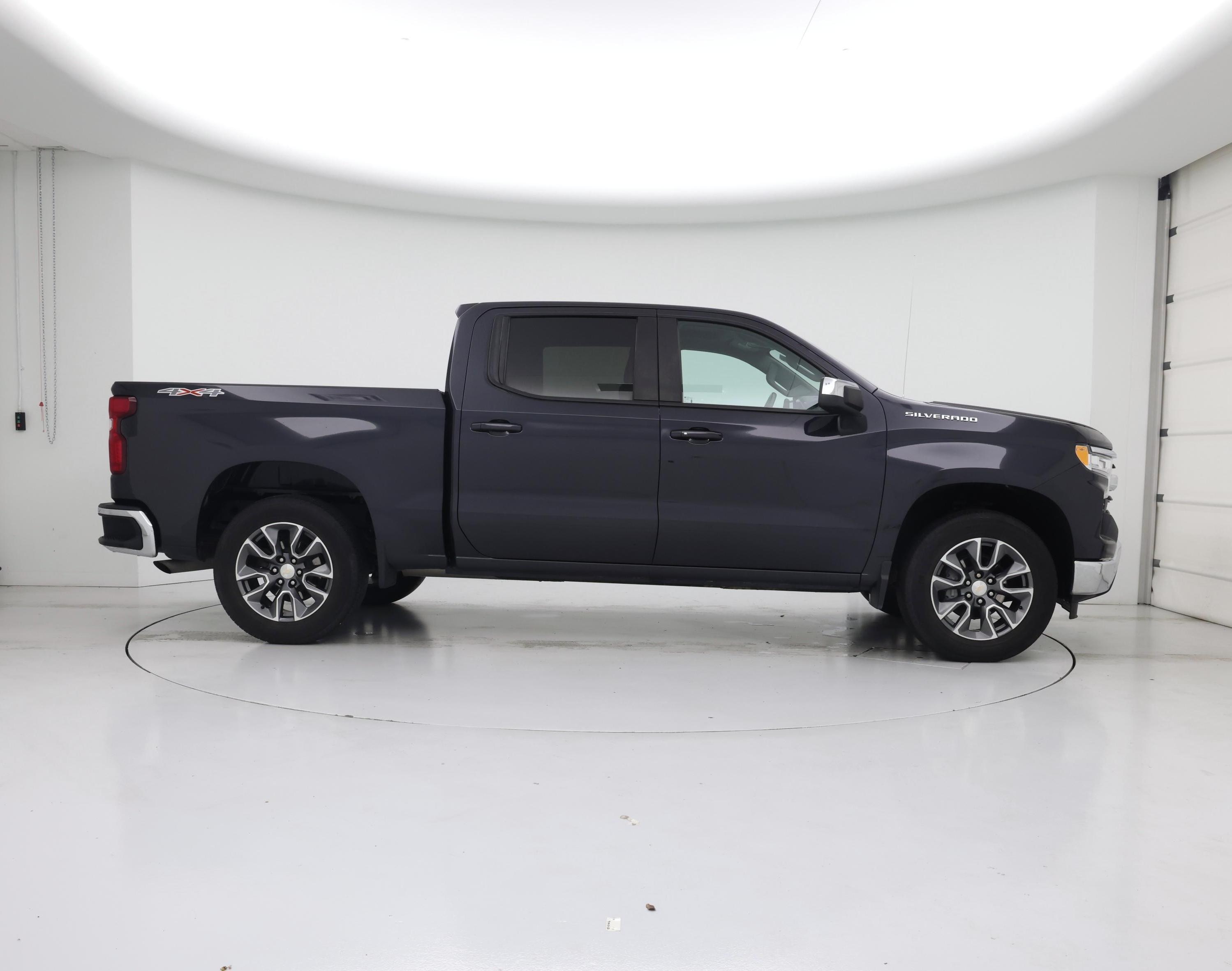 Thumbnail: 2023 Chevrolet Silverado 1500 - 7