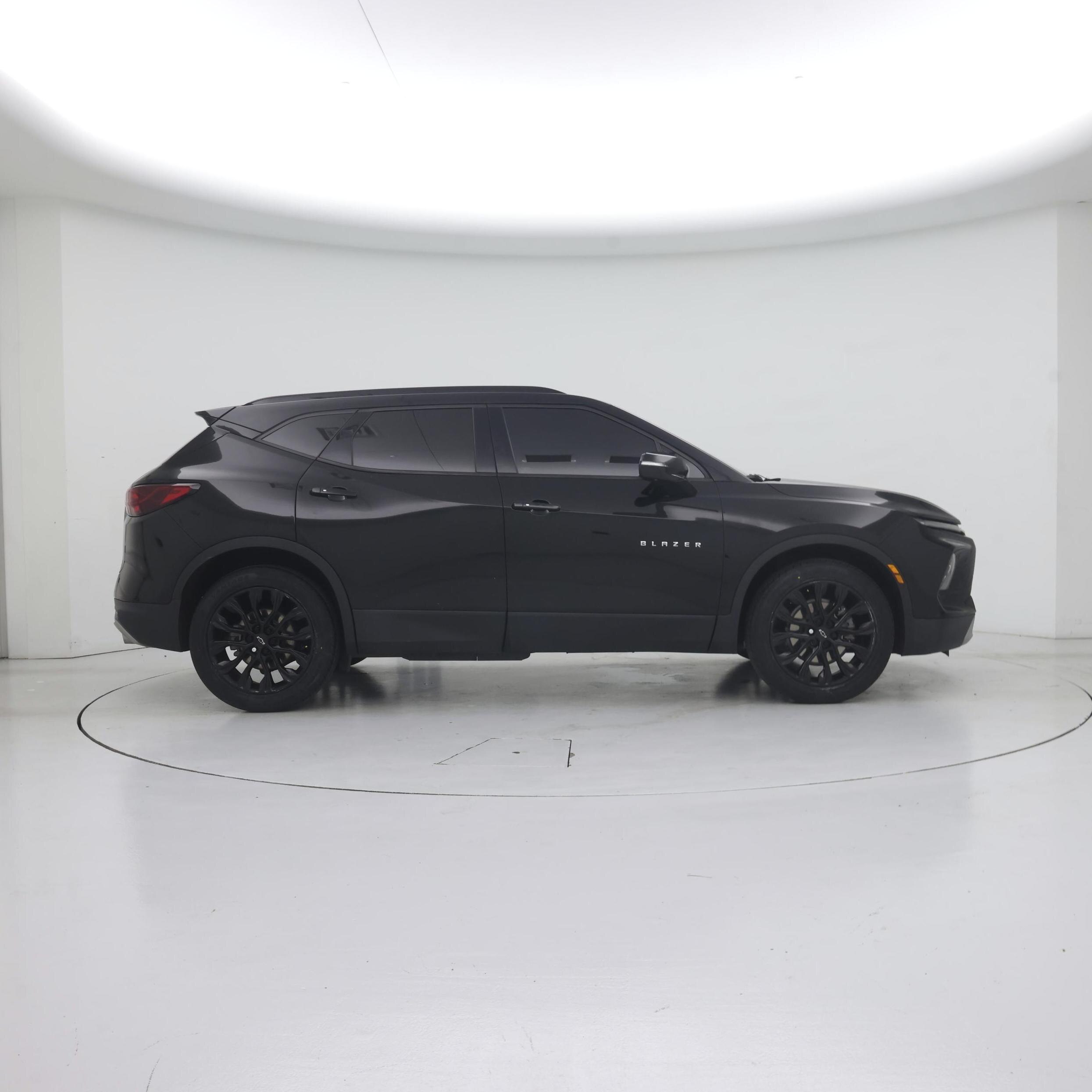 Thumbnail: 2023 Chevrolet Blazer - 7