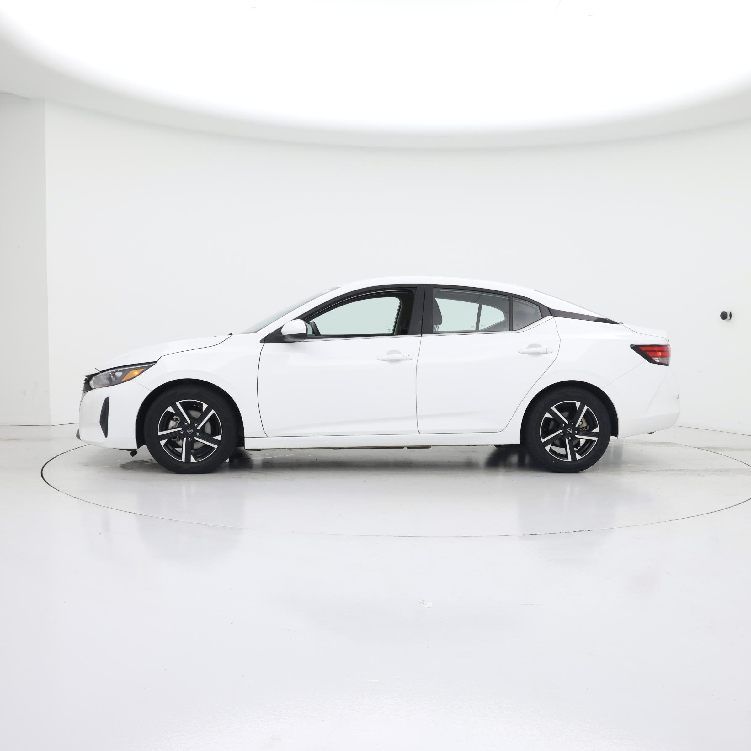 Thumbnail: 2024 Nissan Sentra - 3