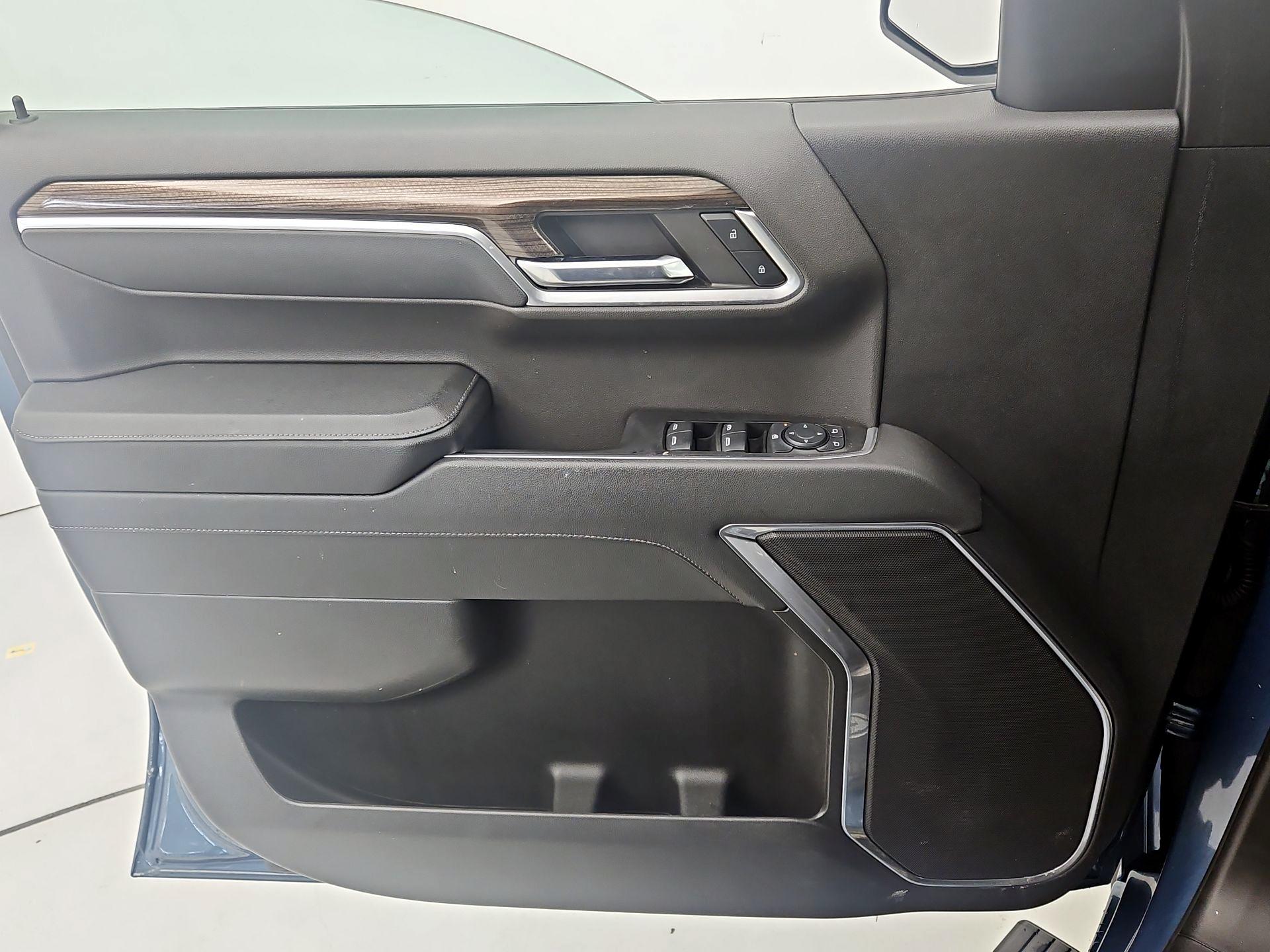 Thumbnail: 2024 Chevrolet Silverado 1500 - 12