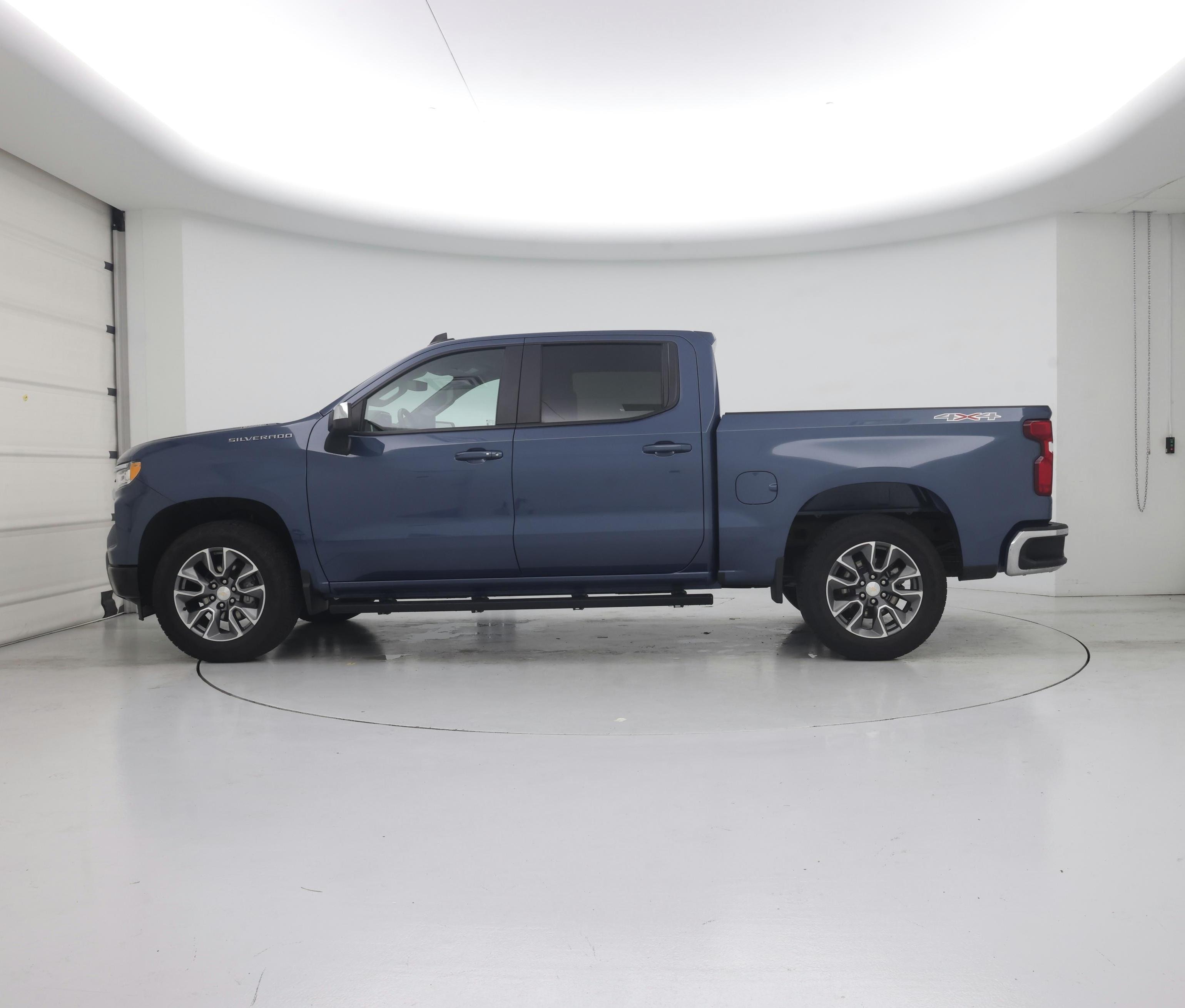 Thumbnail: 2024 Chevrolet Silverado 1500 - 3