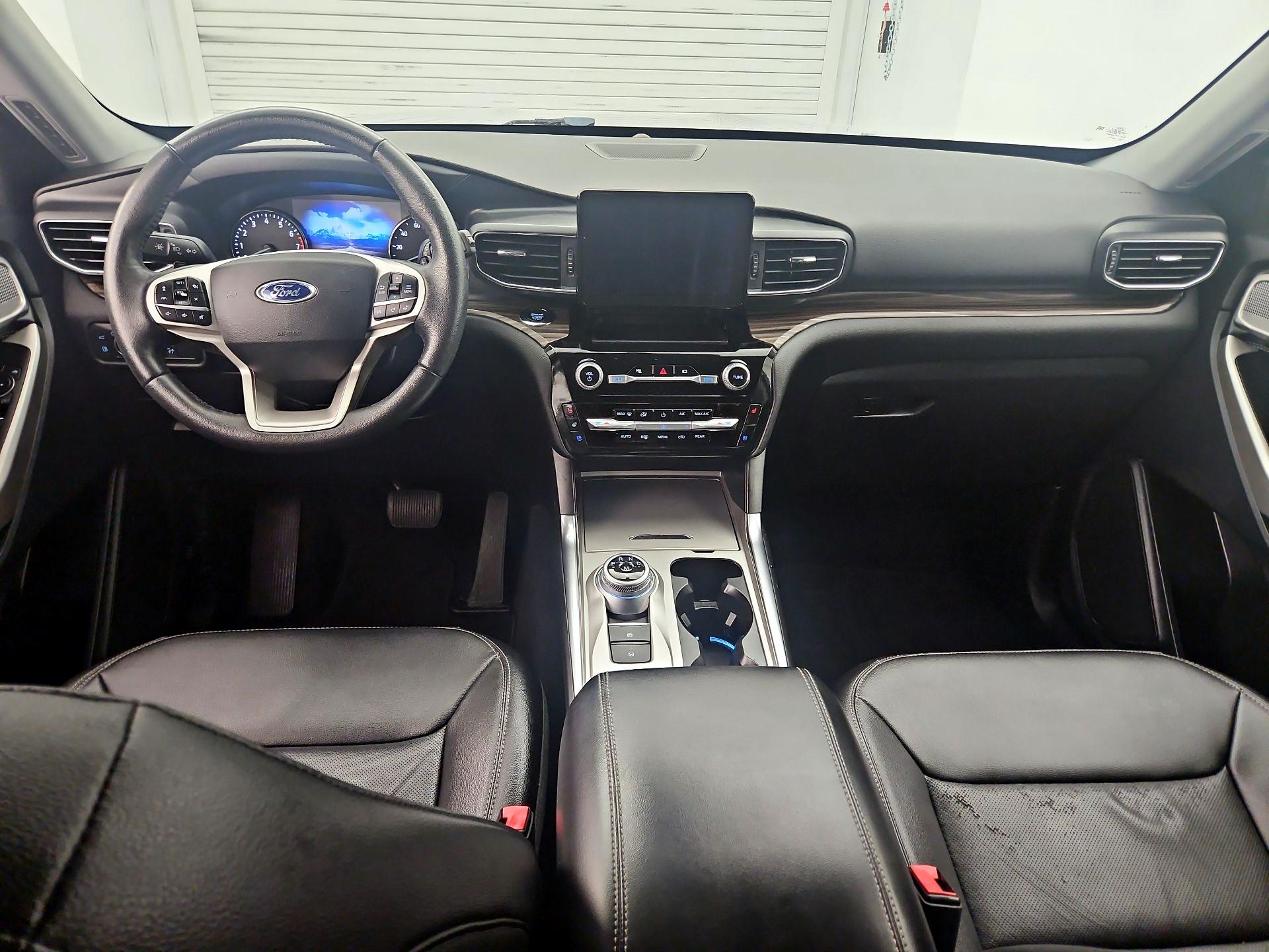Thumbnail: 2021 Ford Explorer - 9