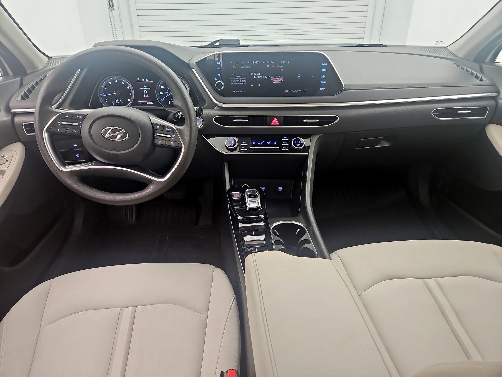 Thumbnail: 2023 Hyundai Sonata - 9