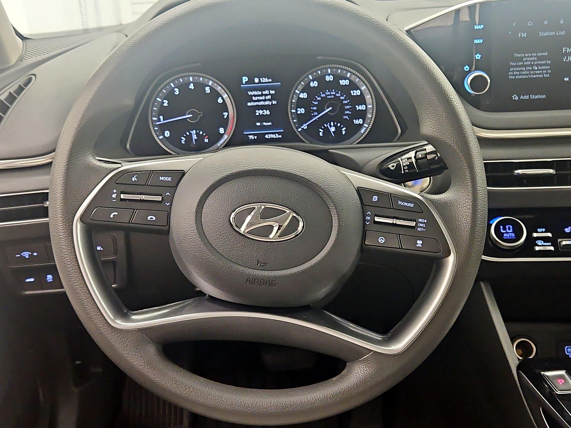 Thumbnail: 2023 Hyundai Sonata - 10