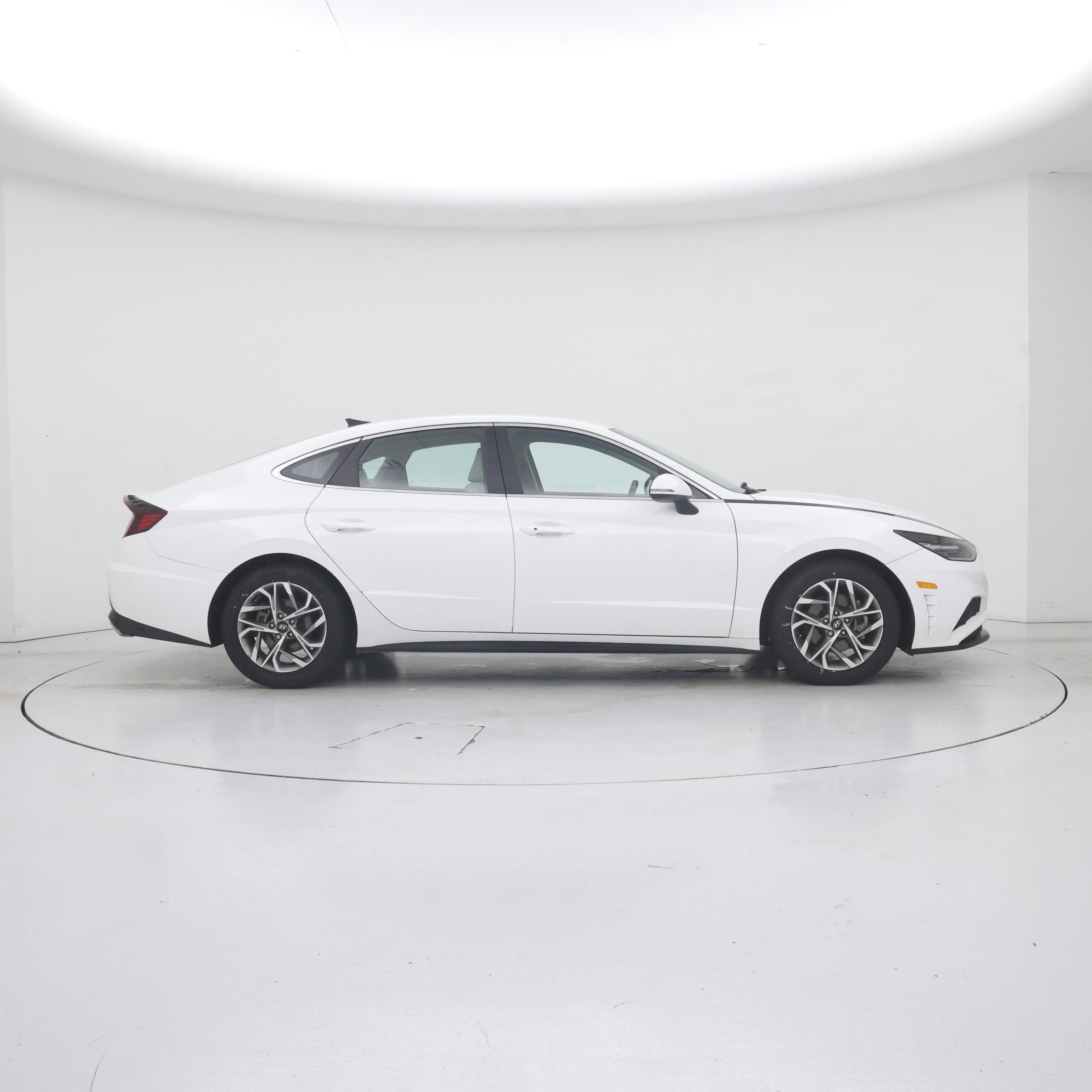 Thumbnail: 2023 Hyundai Sonata - 7