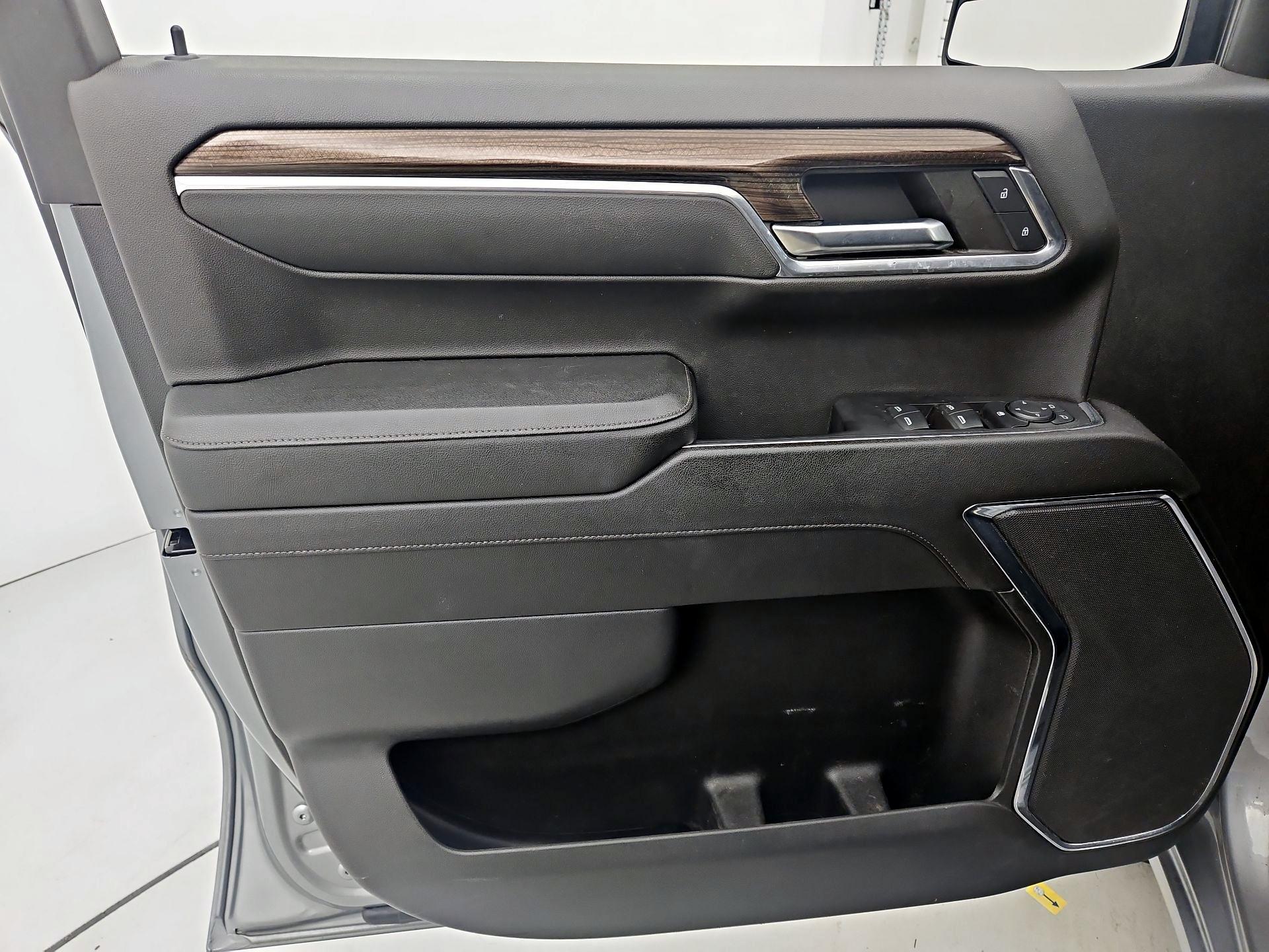 Thumbnail: 2023 Chevrolet Silverado 1500 - 12