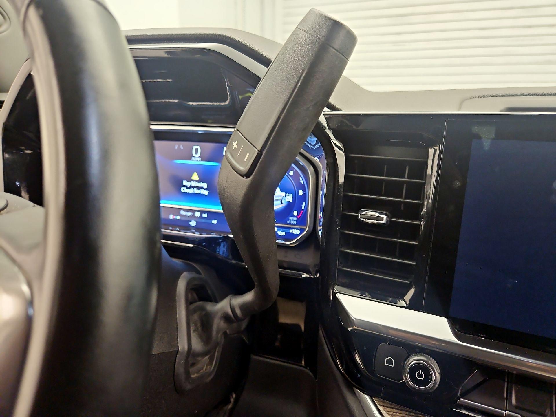 Thumbnail: 2023 Chevrolet Silverado 1500 - 17