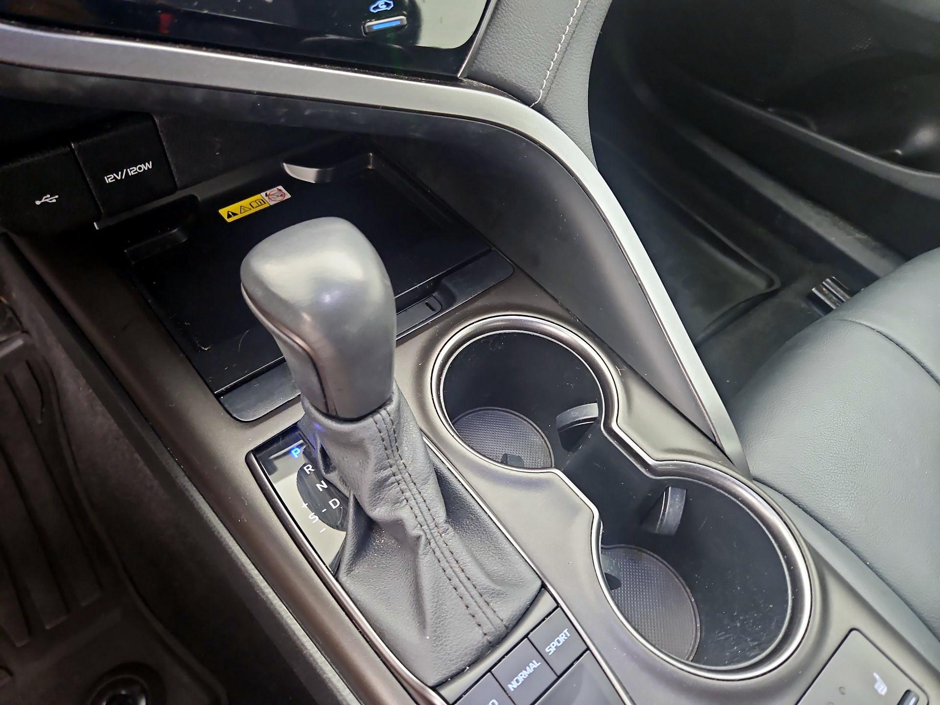 Thumbnail: 2023 Toyota Camry - 18