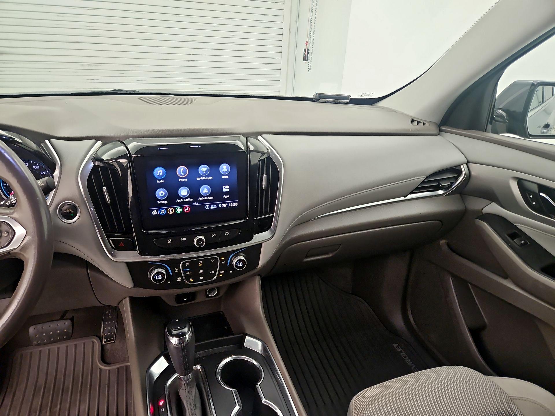 Thumbnail: 2020 Chevrolet Traverse - 9