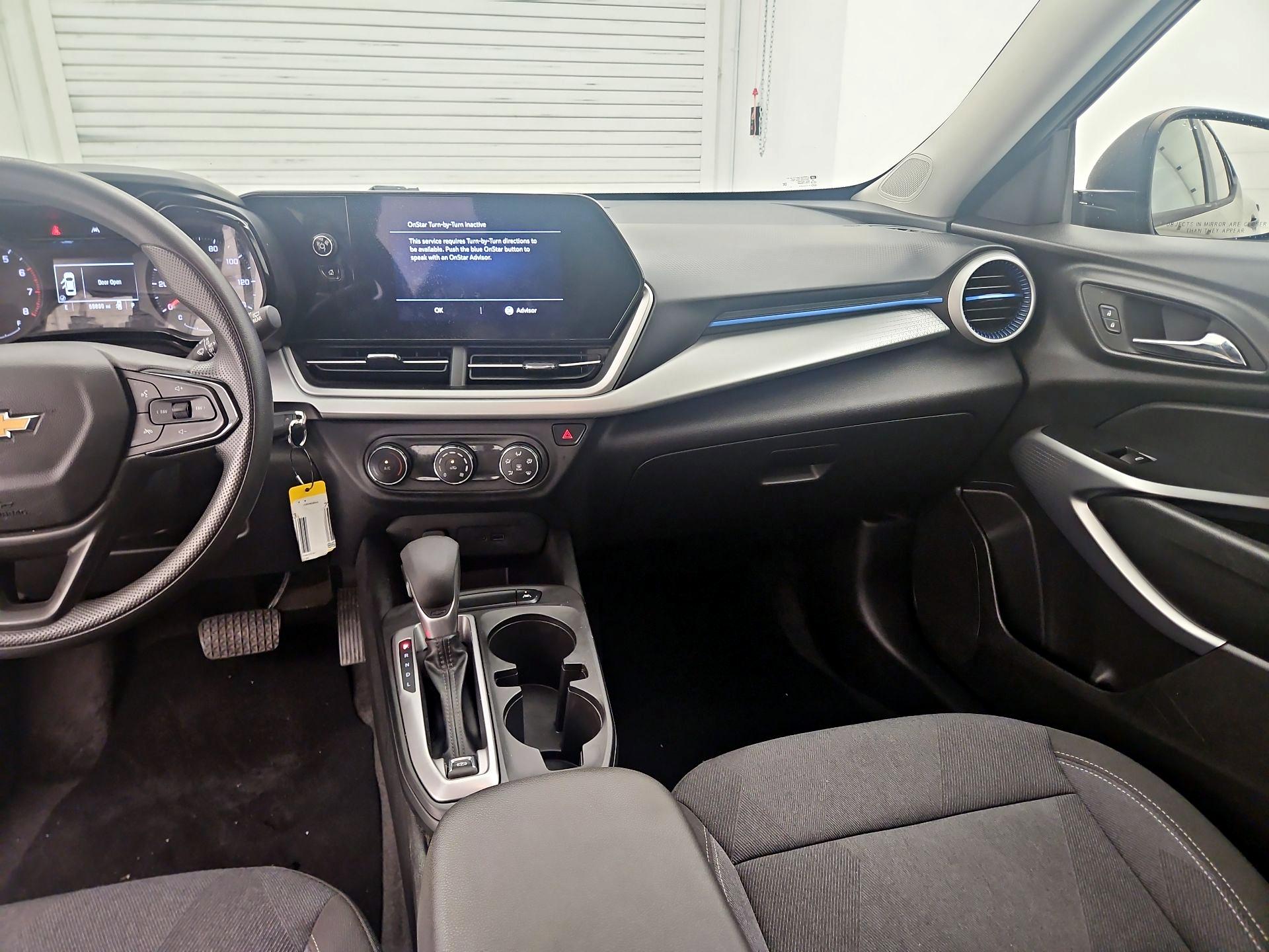 Thumbnail: 2024 Chevrolet Trax - 9