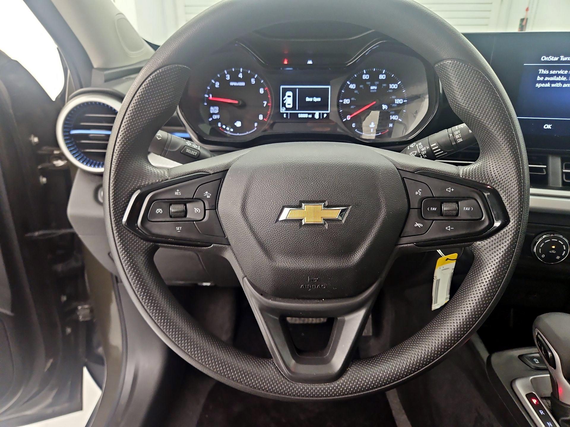 Thumbnail: 2024 Chevrolet Trax - 10