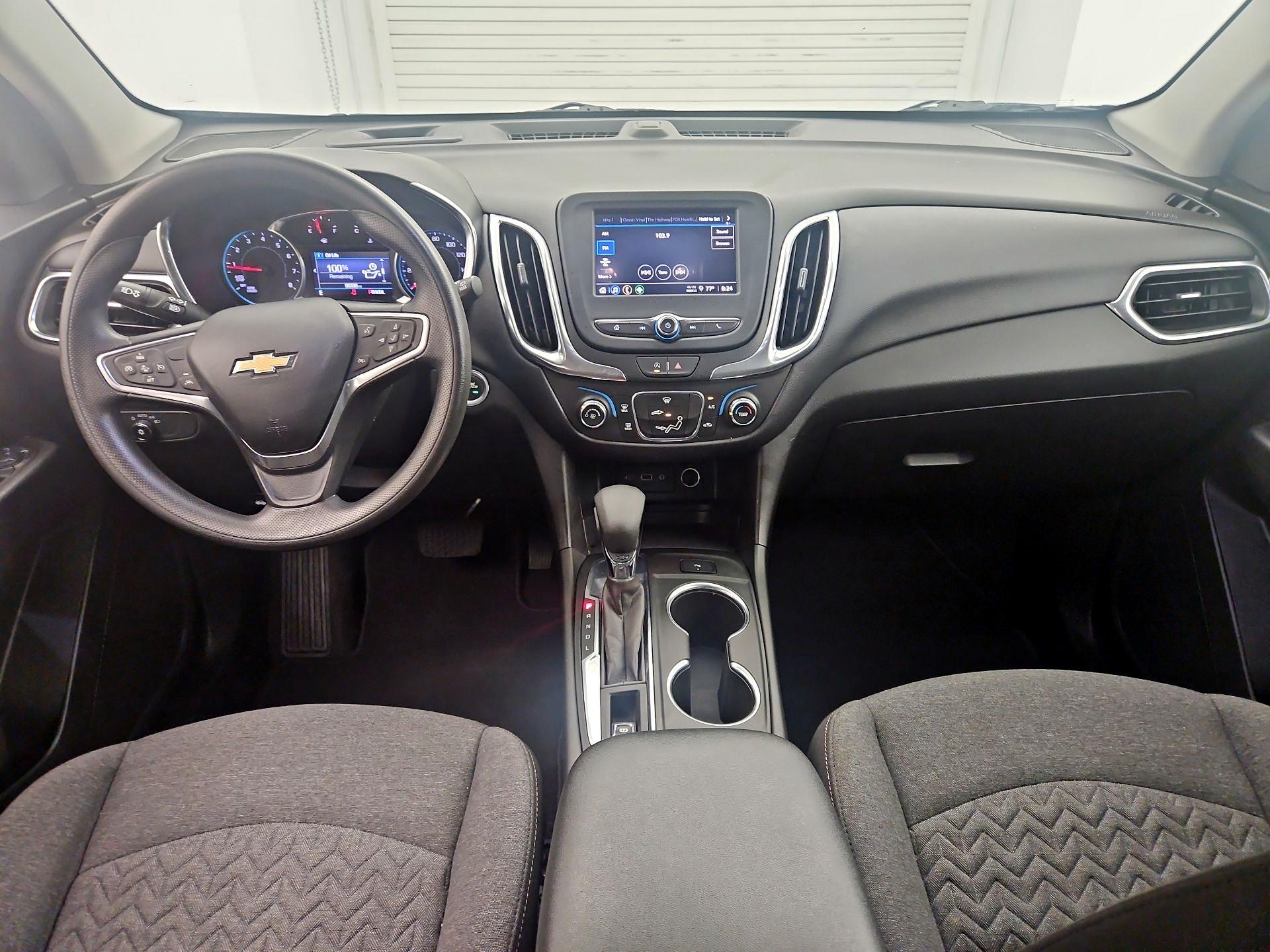 Thumbnail: 2022 Chevrolet Equinox - 9