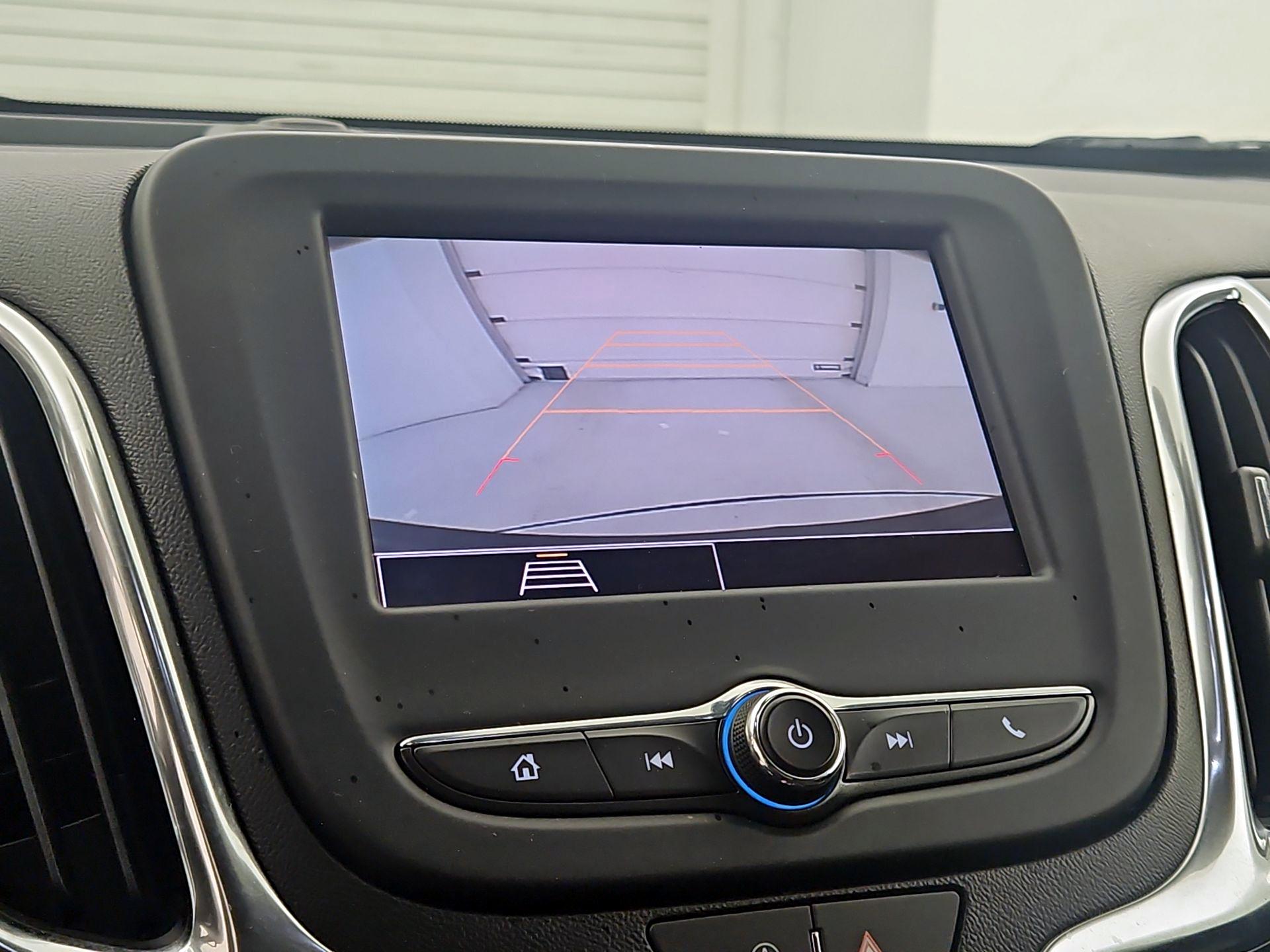 Thumbnail: 2022 Chevrolet Equinox - 14