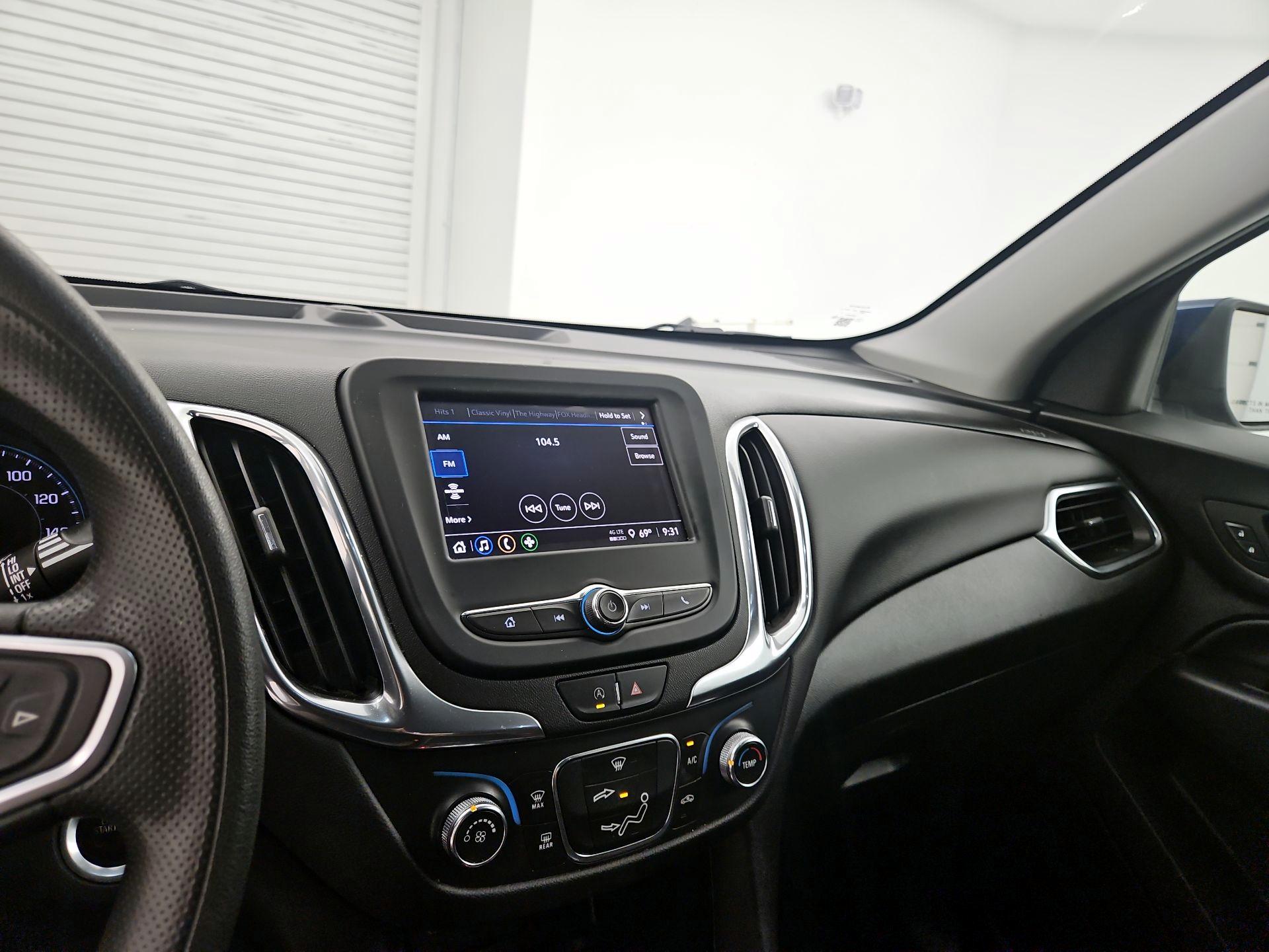 Thumbnail: 2022 Chevrolet Equinox - 15