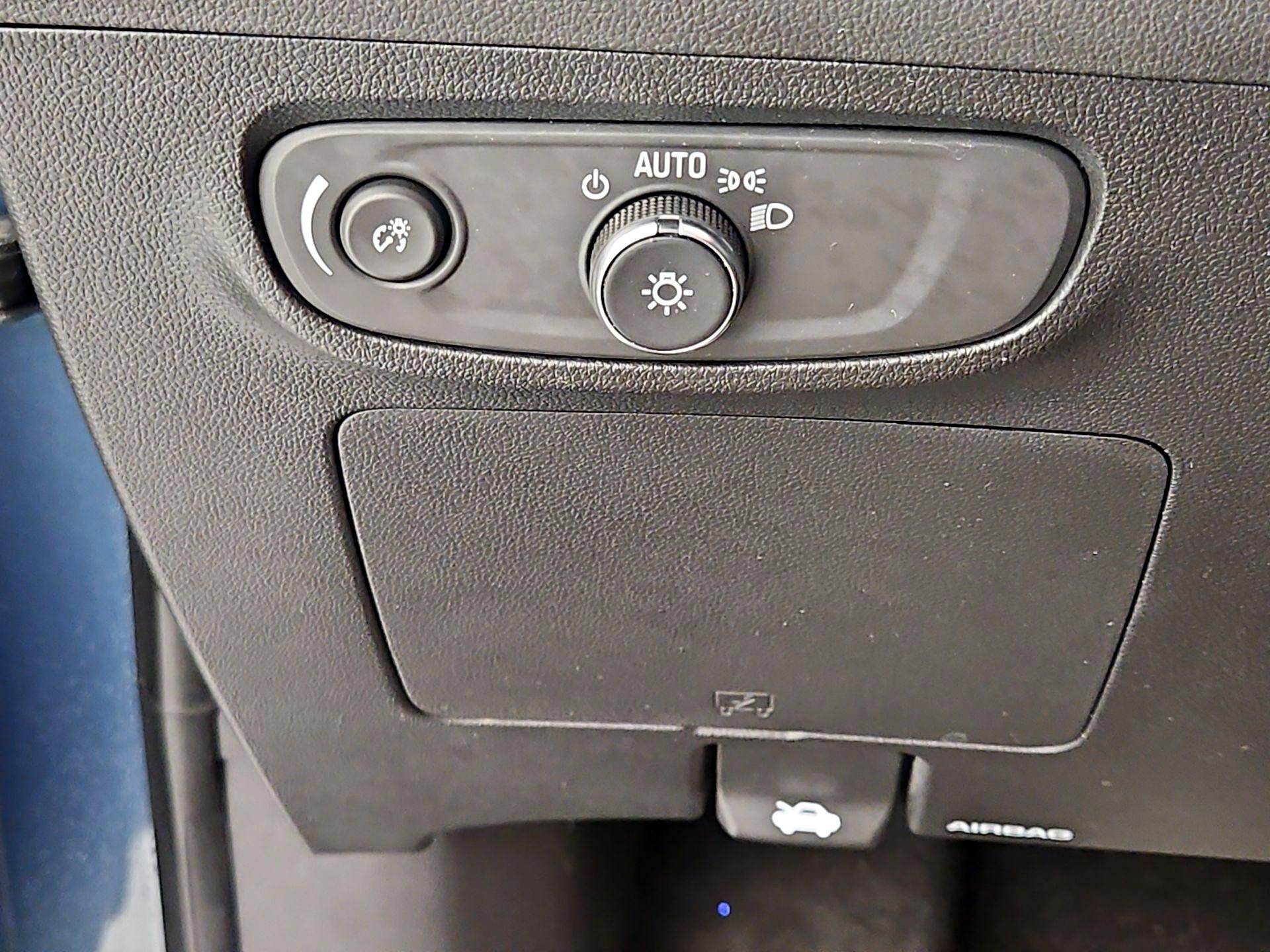 Thumbnail: 2024 Buick Encore GX - 13