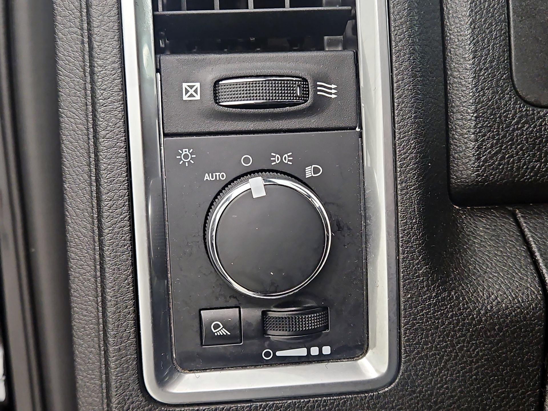 Thumbnail: 2024 RAM 1500 Classic - 13