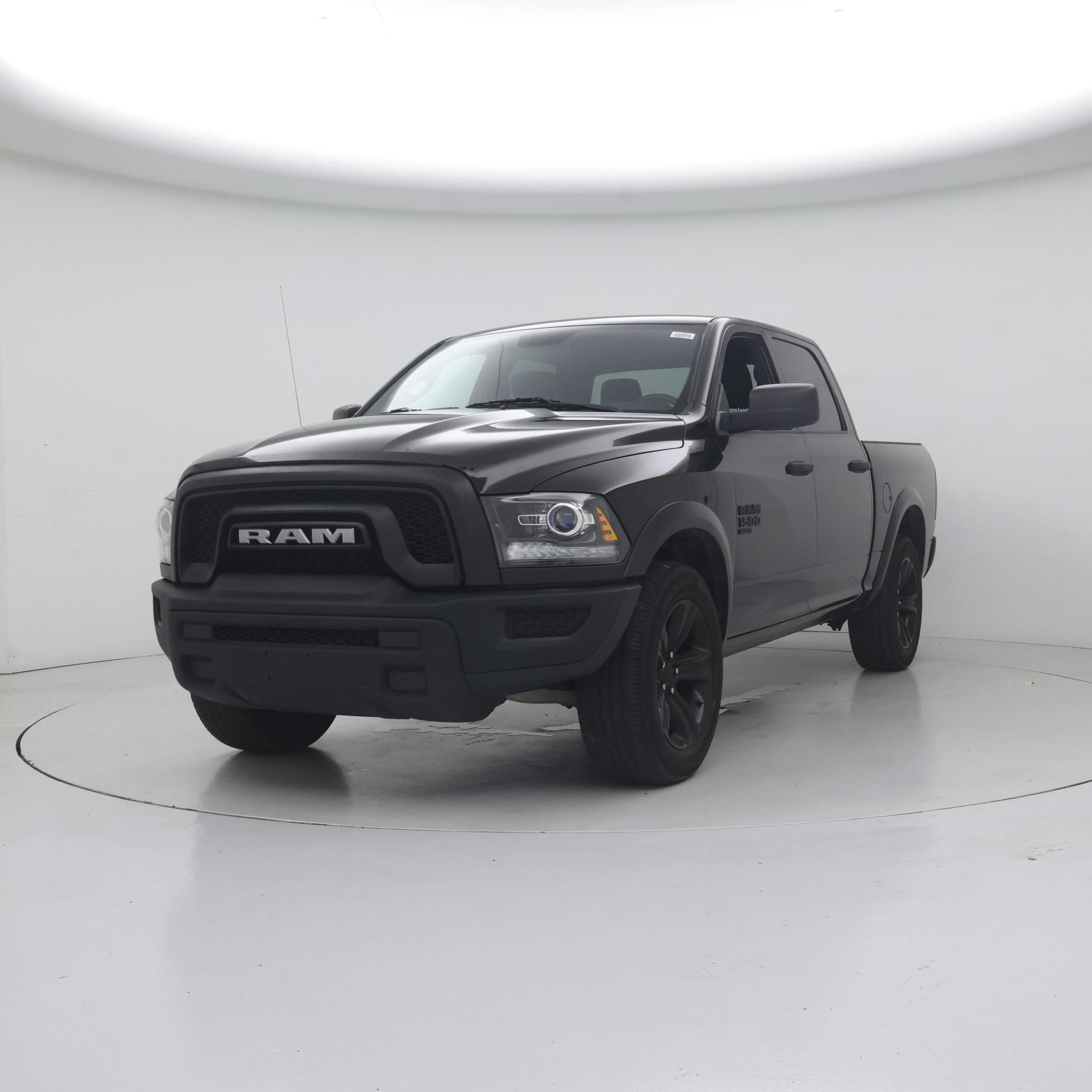 Thumbnail: 2024 RAM 1500 Classic - 4