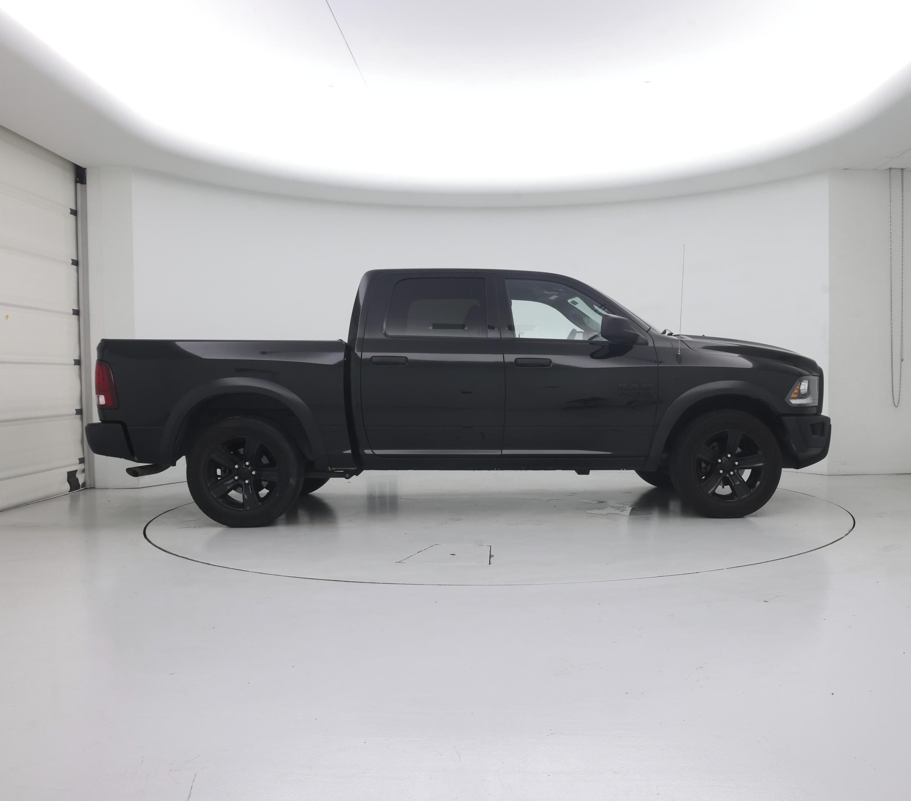 Thumbnail: 2024 RAM 1500 Classic - 7