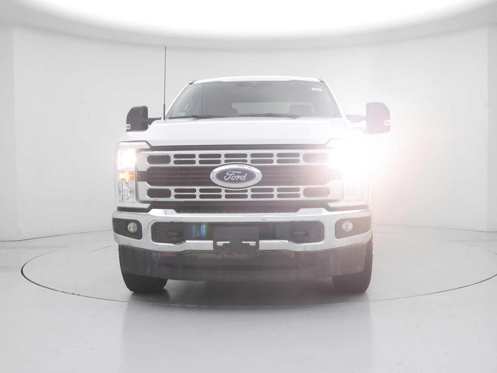 2025 Ford F-250 Super Duty XLT - Photo 6