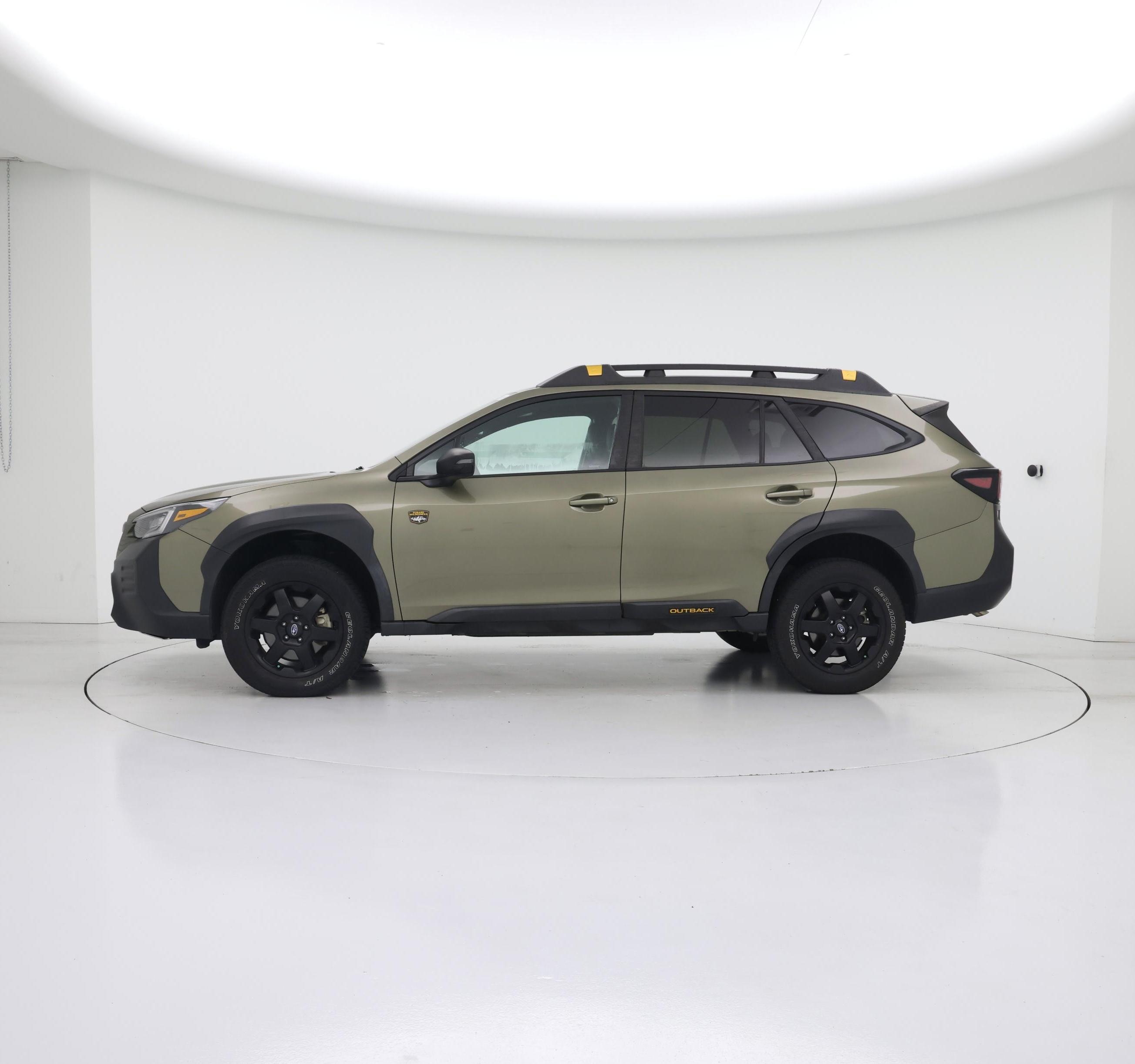 Thumbnail: 2022 Subaru Outback - 3