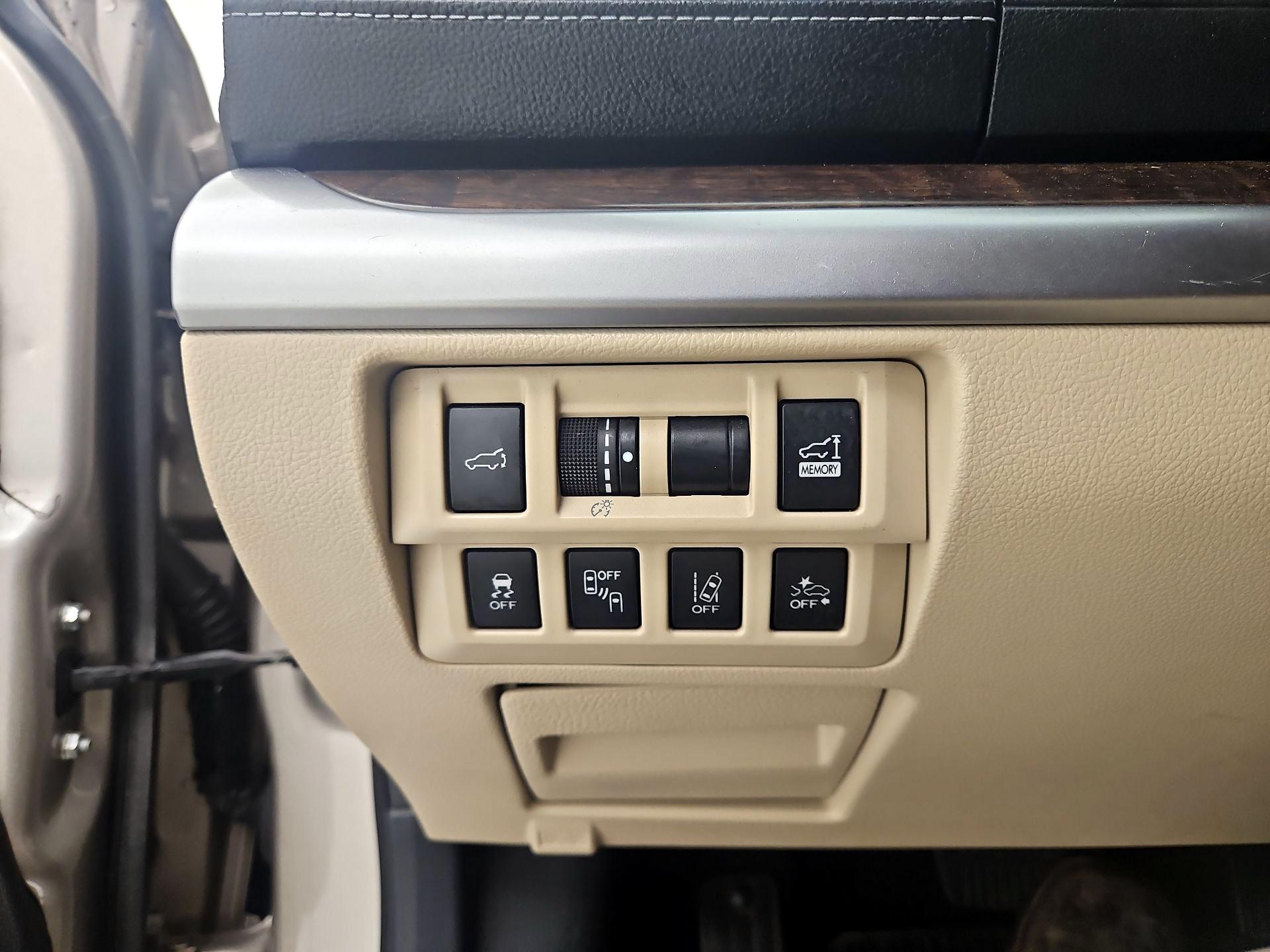 Thumbnail: 2018 Subaru Outback - 13