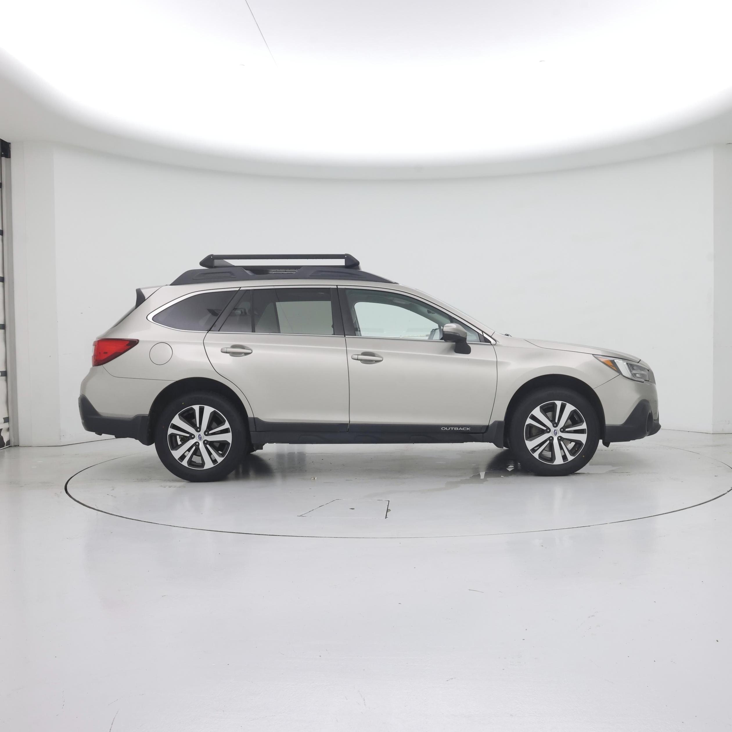 Thumbnail: 2018 Subaru Outback - 7