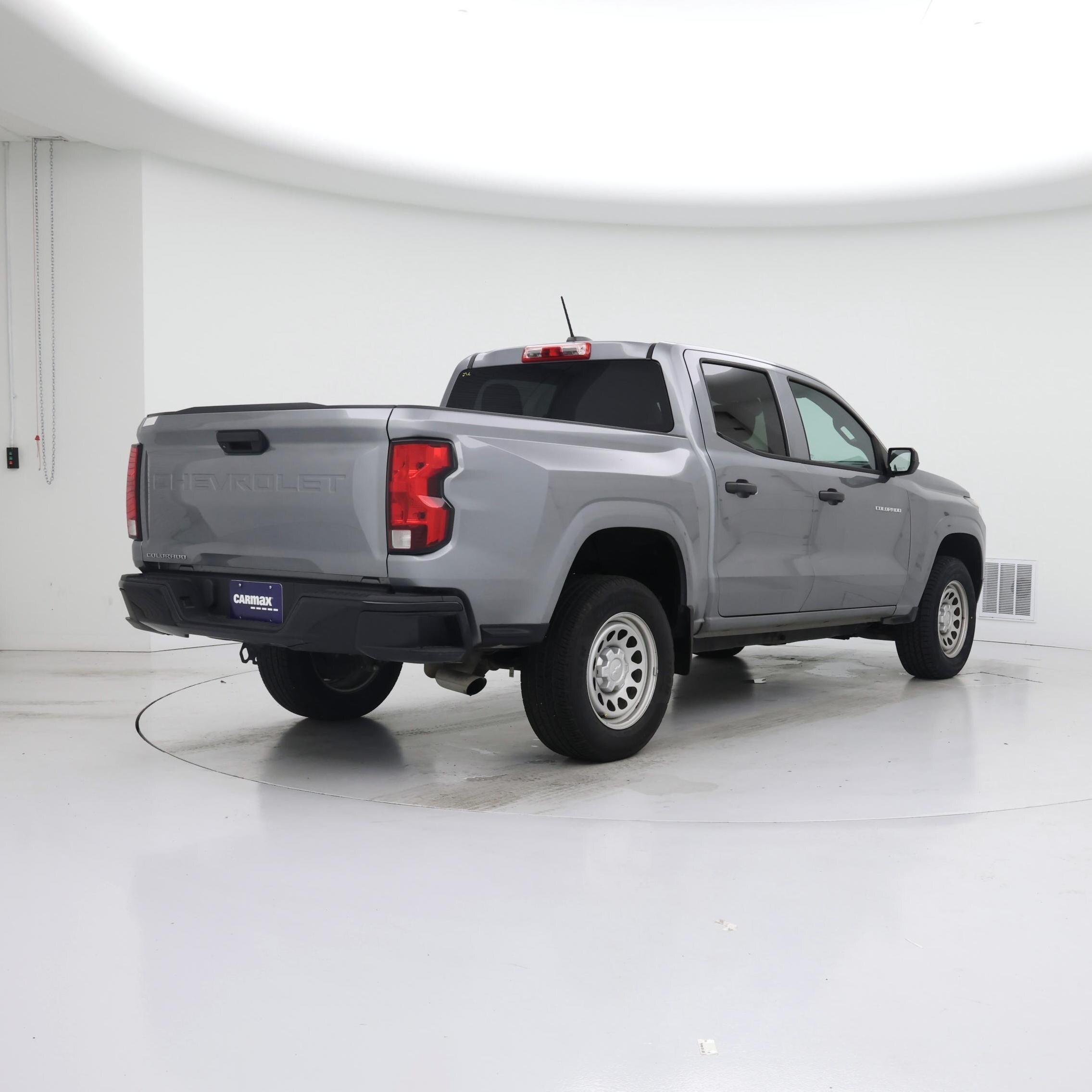 Thumbnail: 2023 Chevrolet Colorado - 8