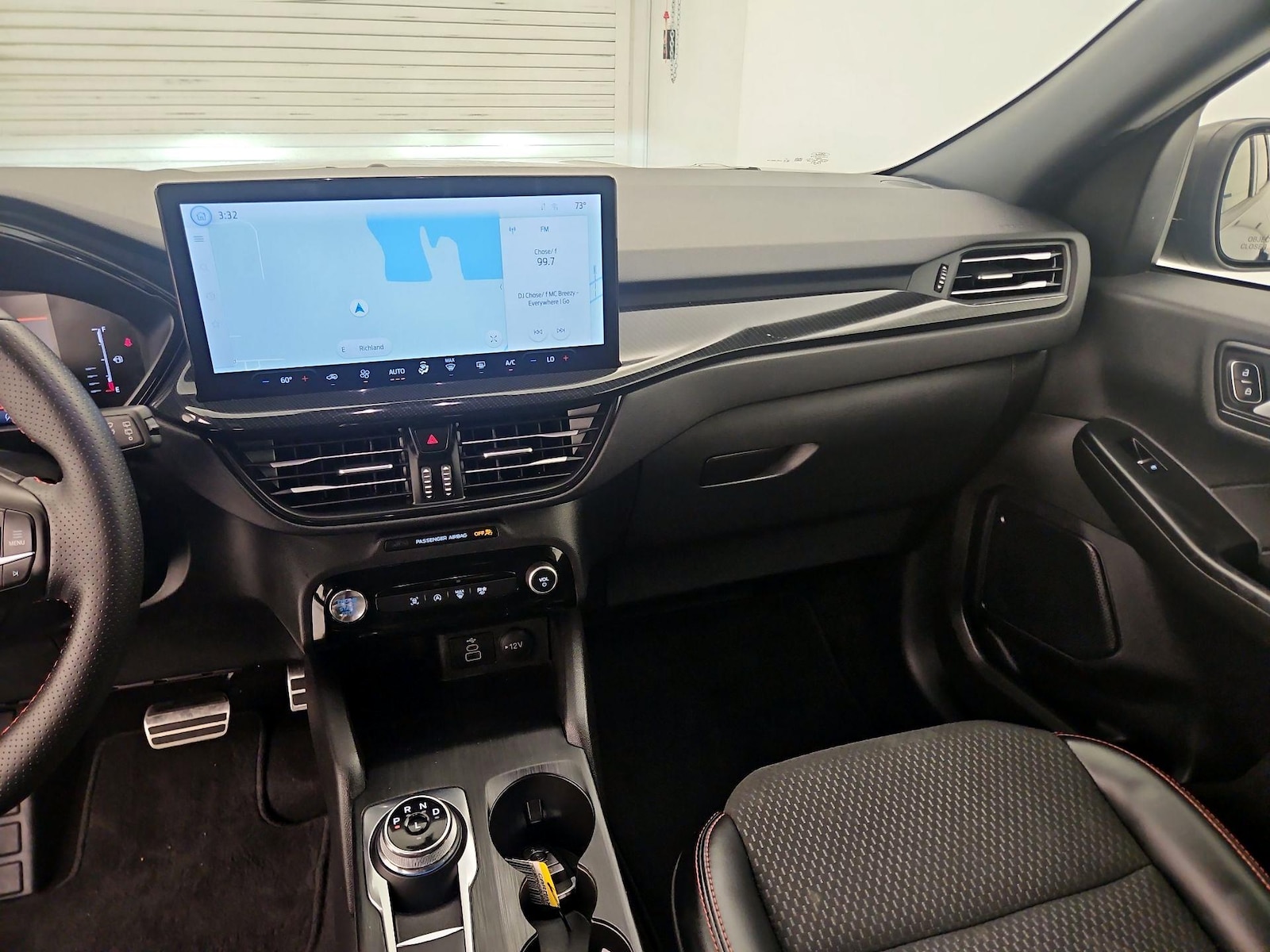 2024 Ford Escape ST-Line - Photo 10