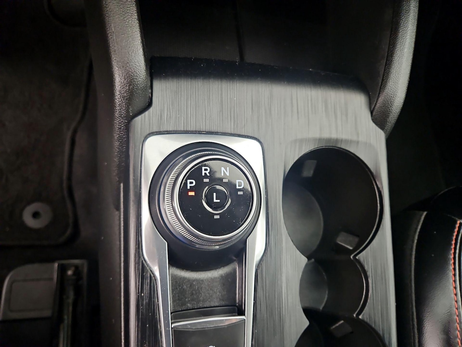 2024 Ford Escape ST-Line - Photo 19