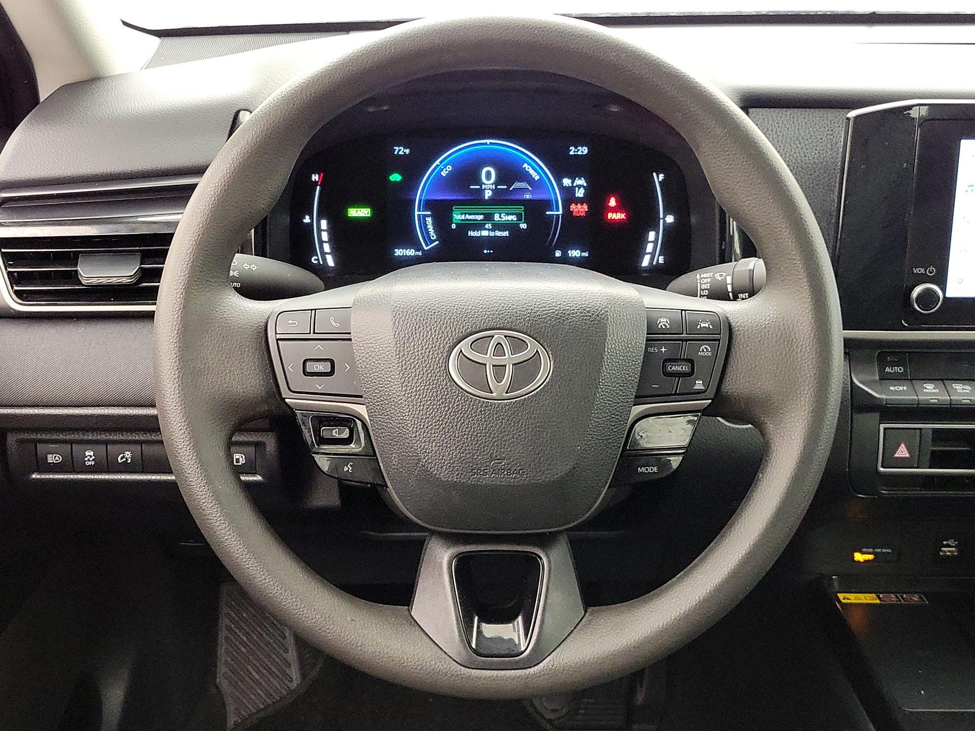 Thumbnail: 2025 Toyota Camry - 10