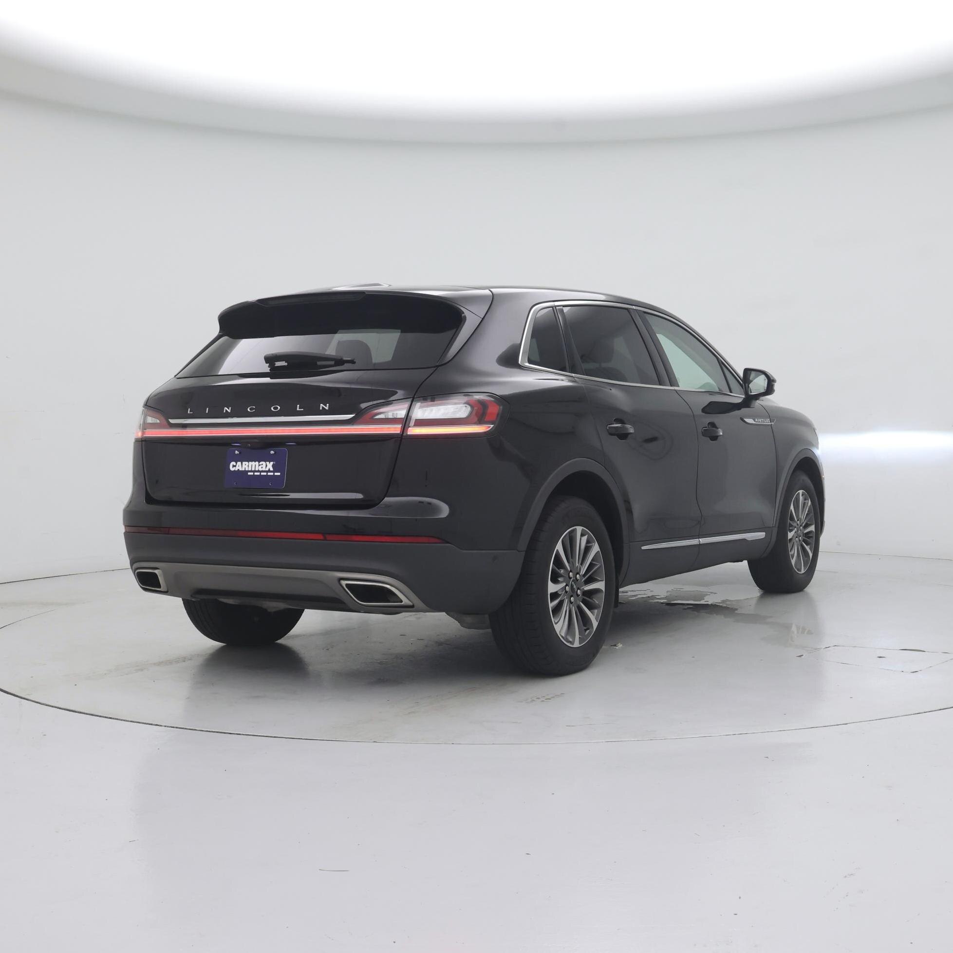 Thumbnail: 2022 Lincoln Nautilus - 8