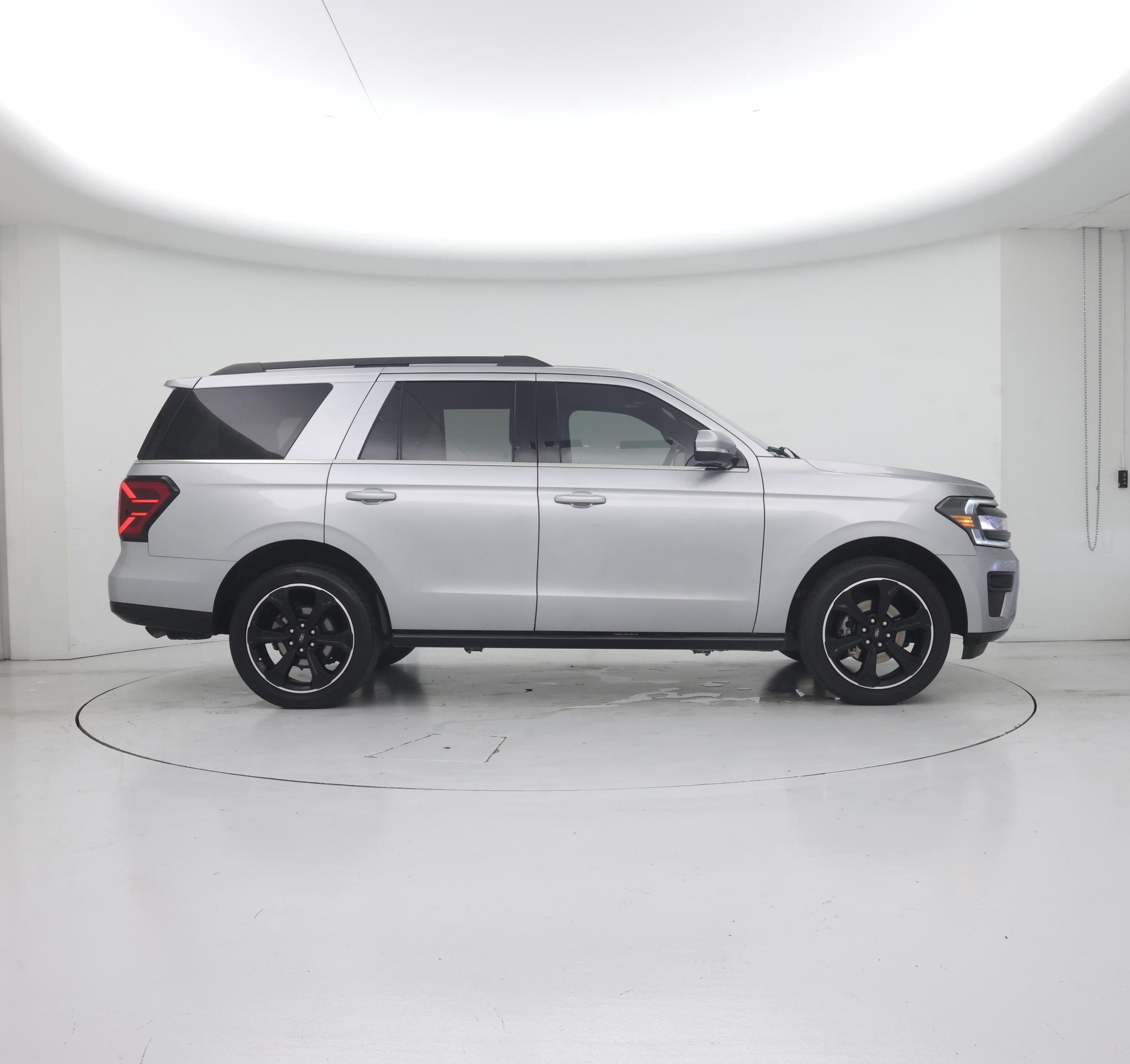 Thumbnail: 2022 Ford Expedition - 7